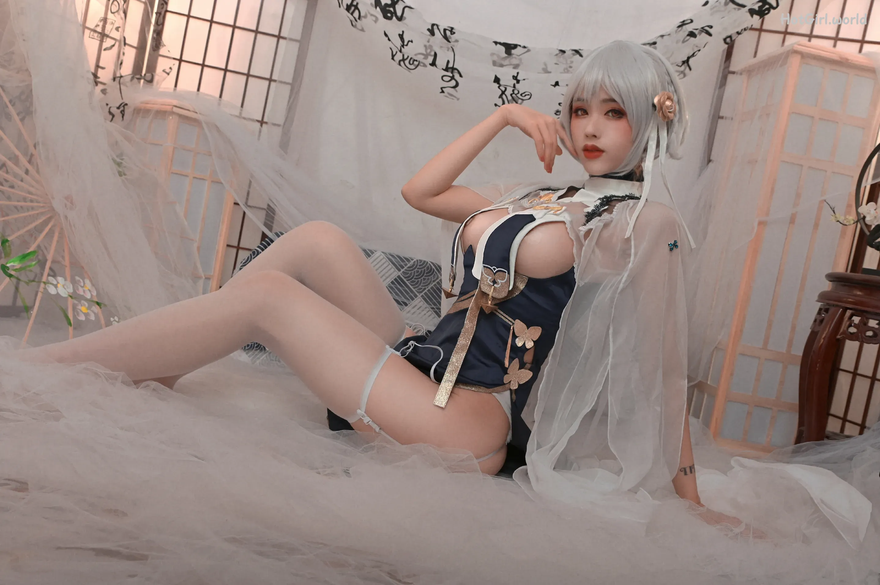 Coser-钛合金TiTi-天狼星旗袍 第3张图