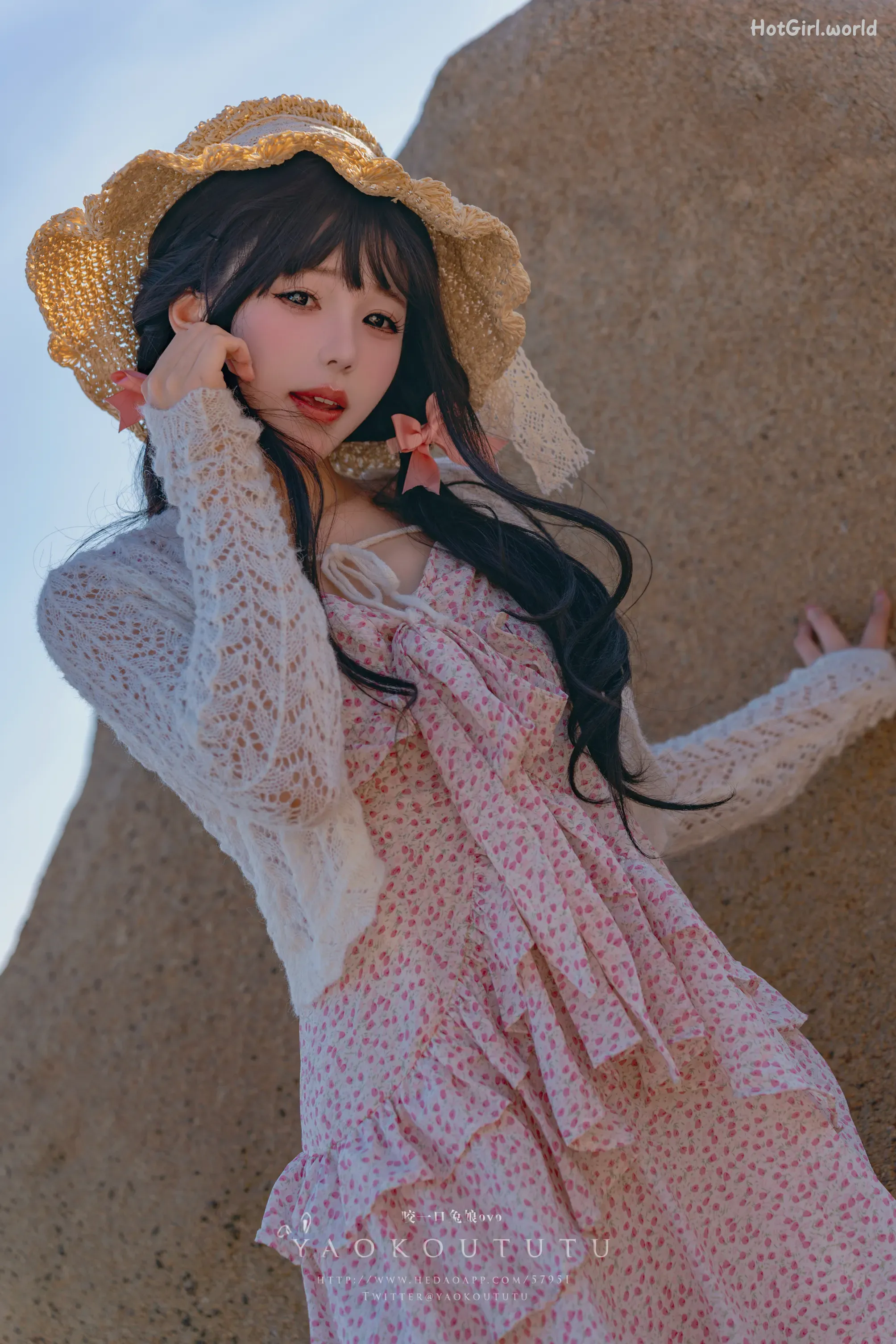 Coser-黏黏团子兔-邻家小妹&日不落 第3张图