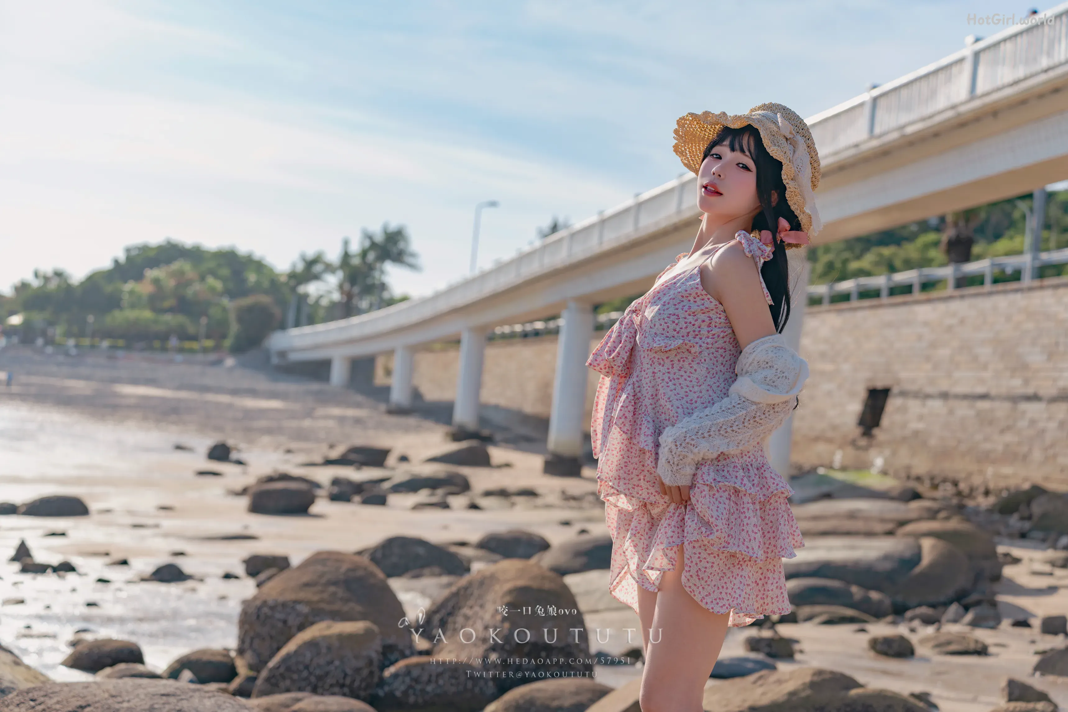 Coser-黏黏团子兔-邻家小妹&日不落 第6张图