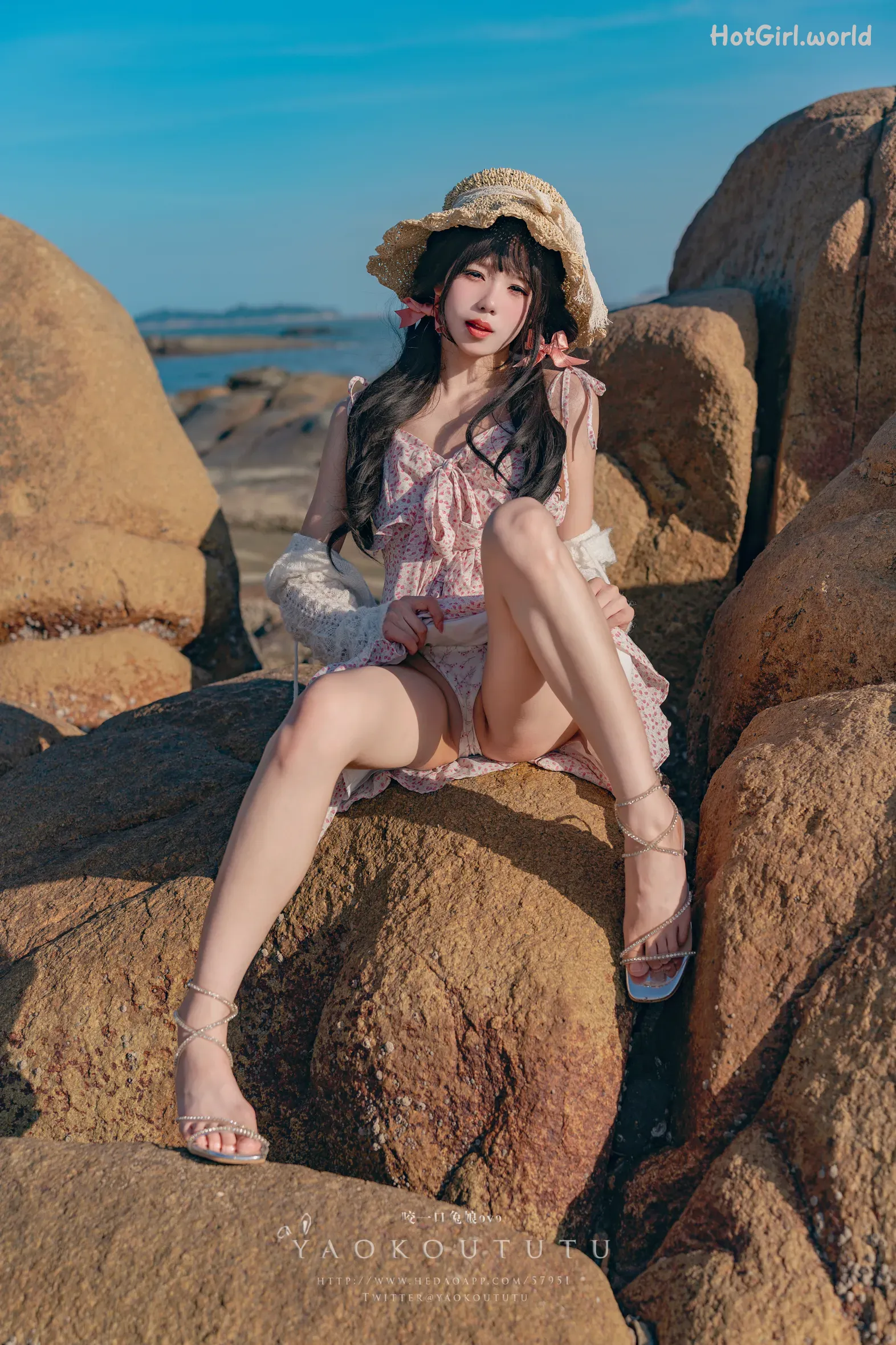 Coser-黏黏团子兔-邻家小妹&日不落 第11张图