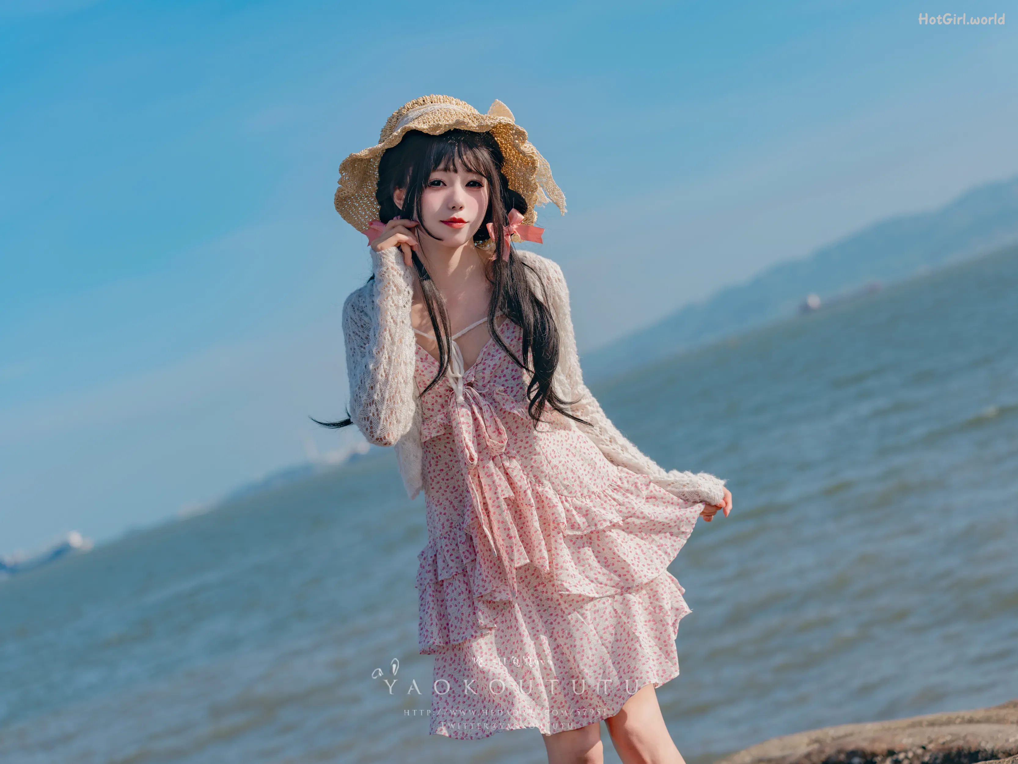 Coser-黏黏团子兔-邻家小妹&日不落 第13张图