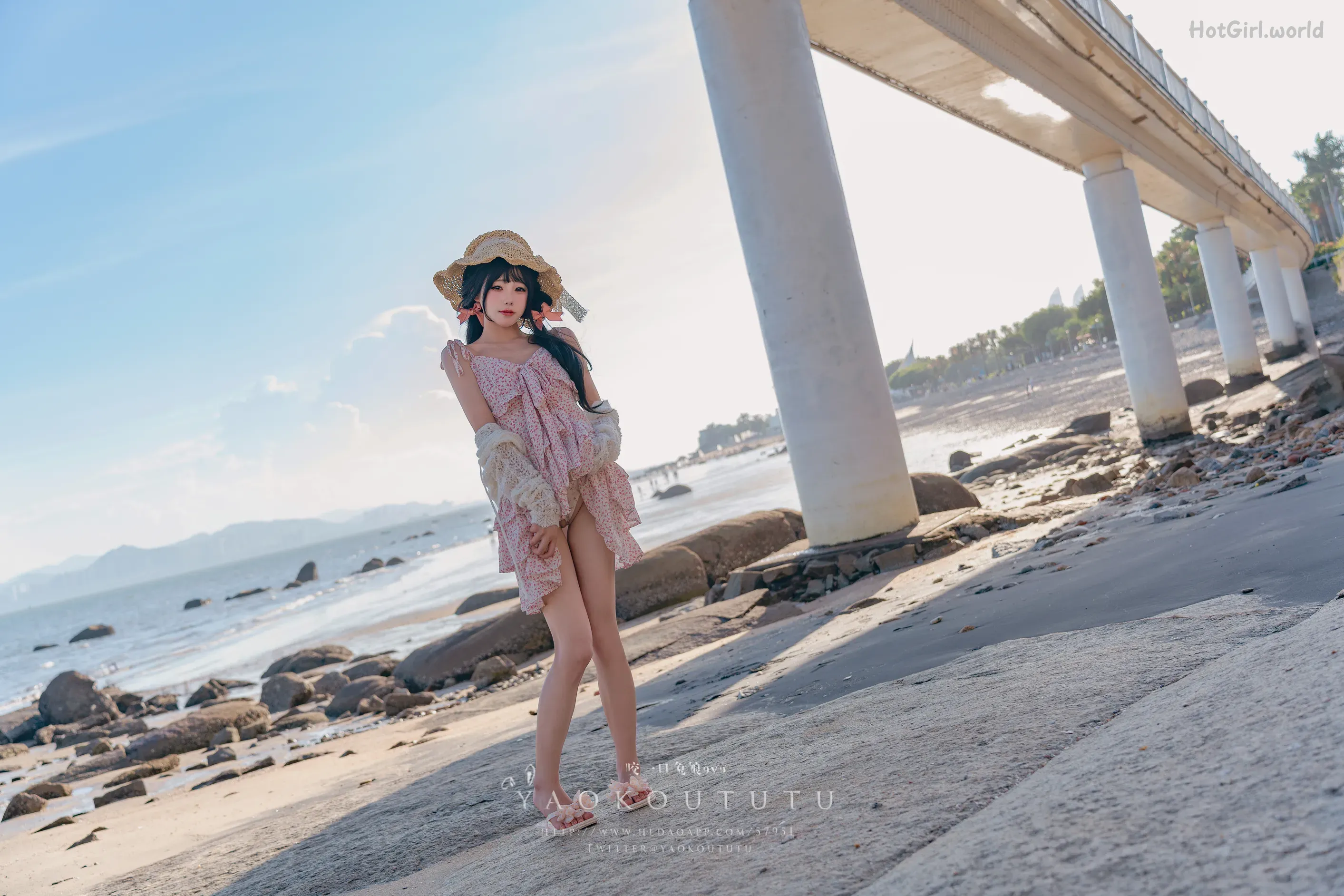 Coser-黏黏团子兔-邻家小妹&日不落 第14张图