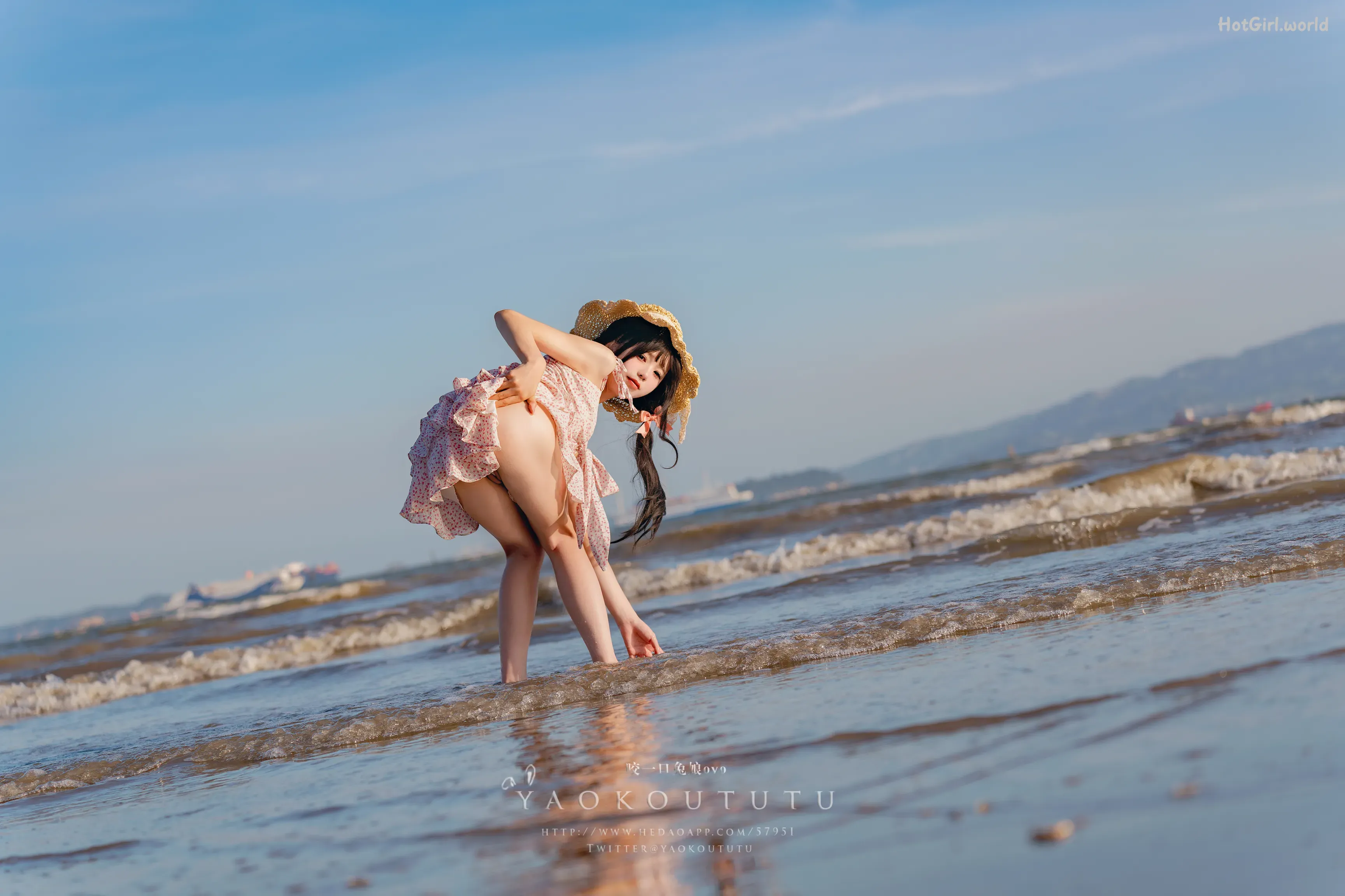 Coser-黏黏团子兔-邻家小妹&日不落 第22张图