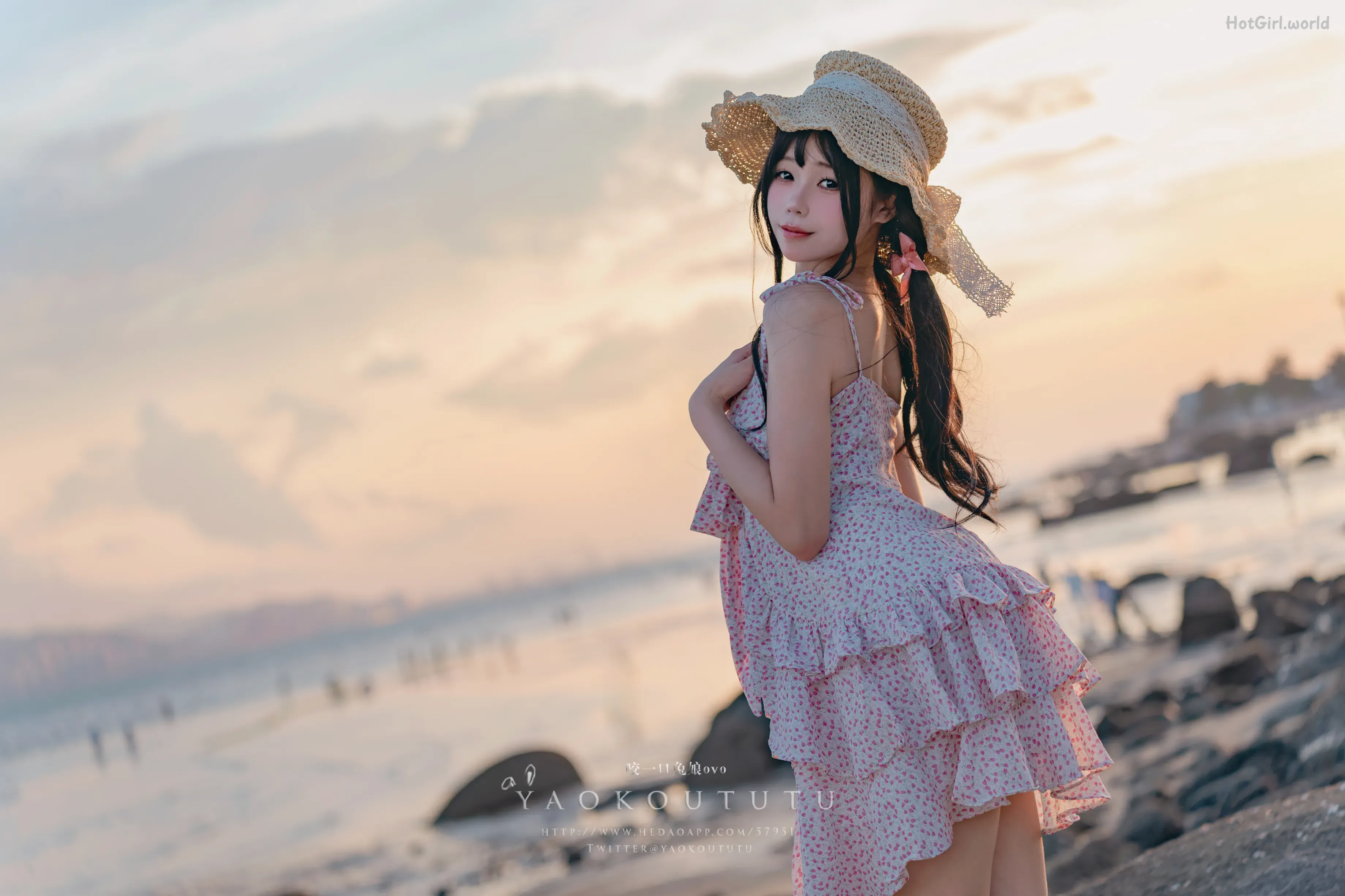 Coser-黏黏团子兔-邻家小妹&日不落 第55张图