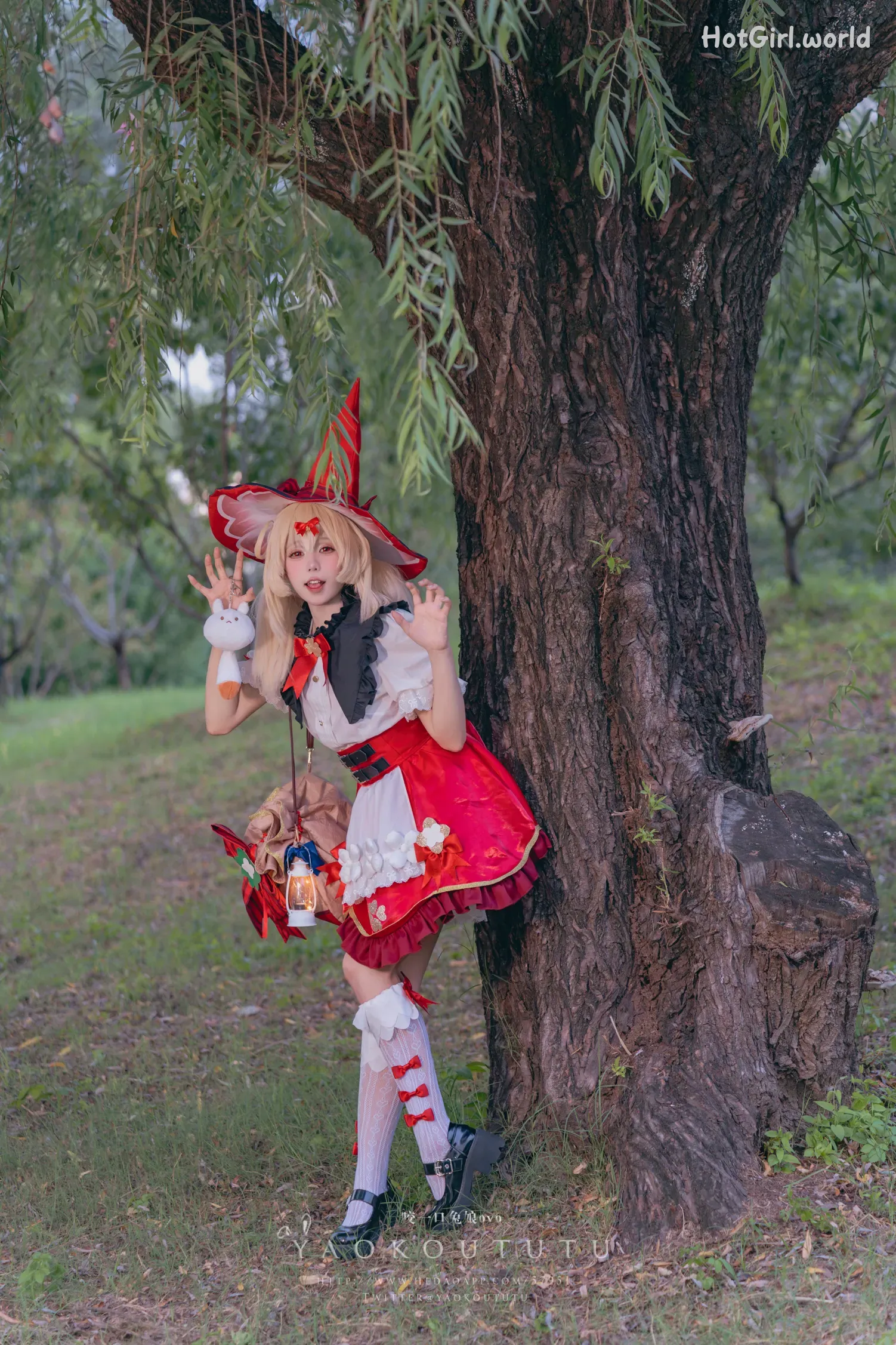 Coser-黏黏团子兔-琪花星烛·可莉 可莉炸鱼舞 第5张图