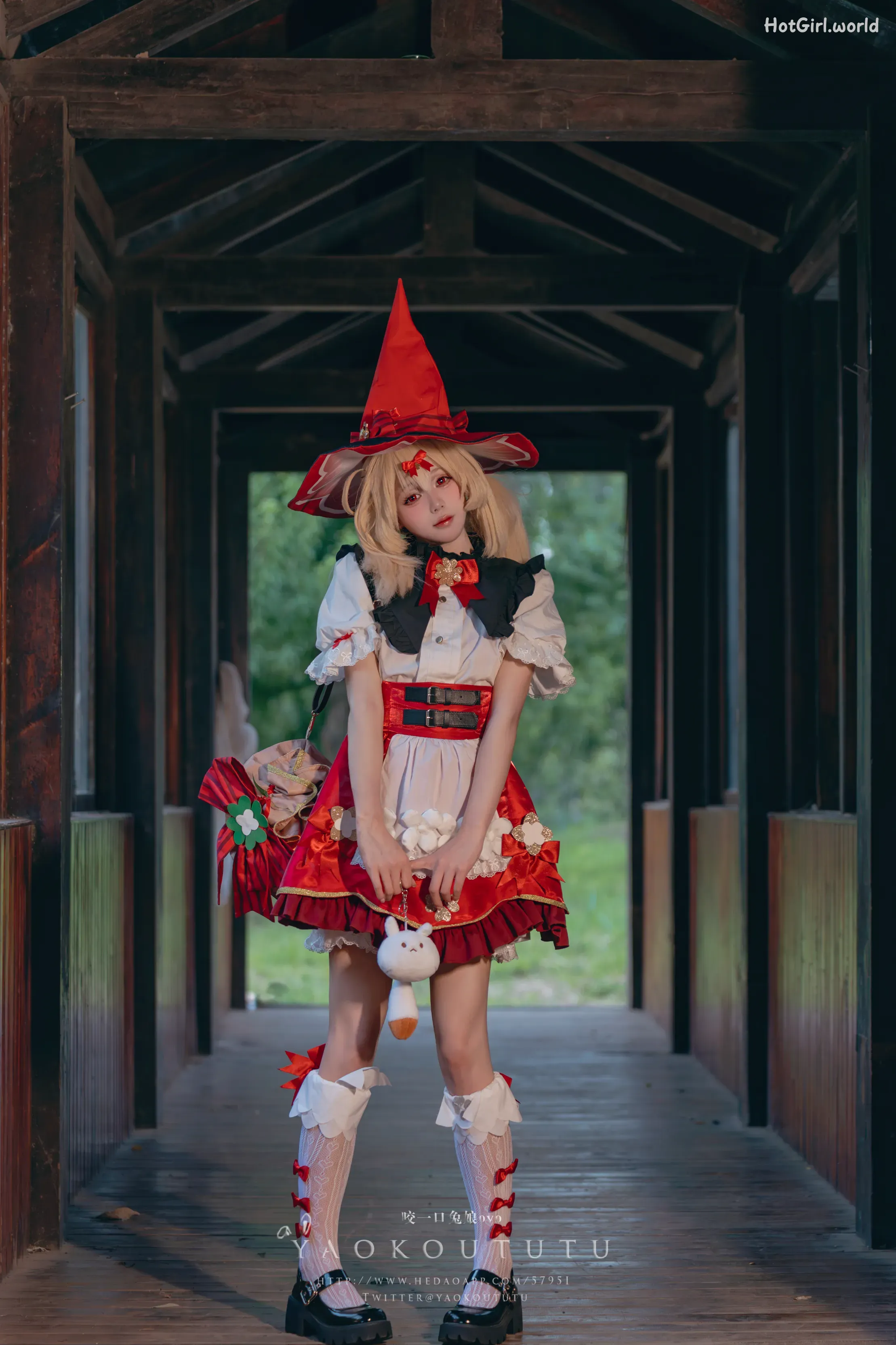 Coser-黏黏团子兔-琪花星烛·可莉 可莉炸鱼舞 第8张图