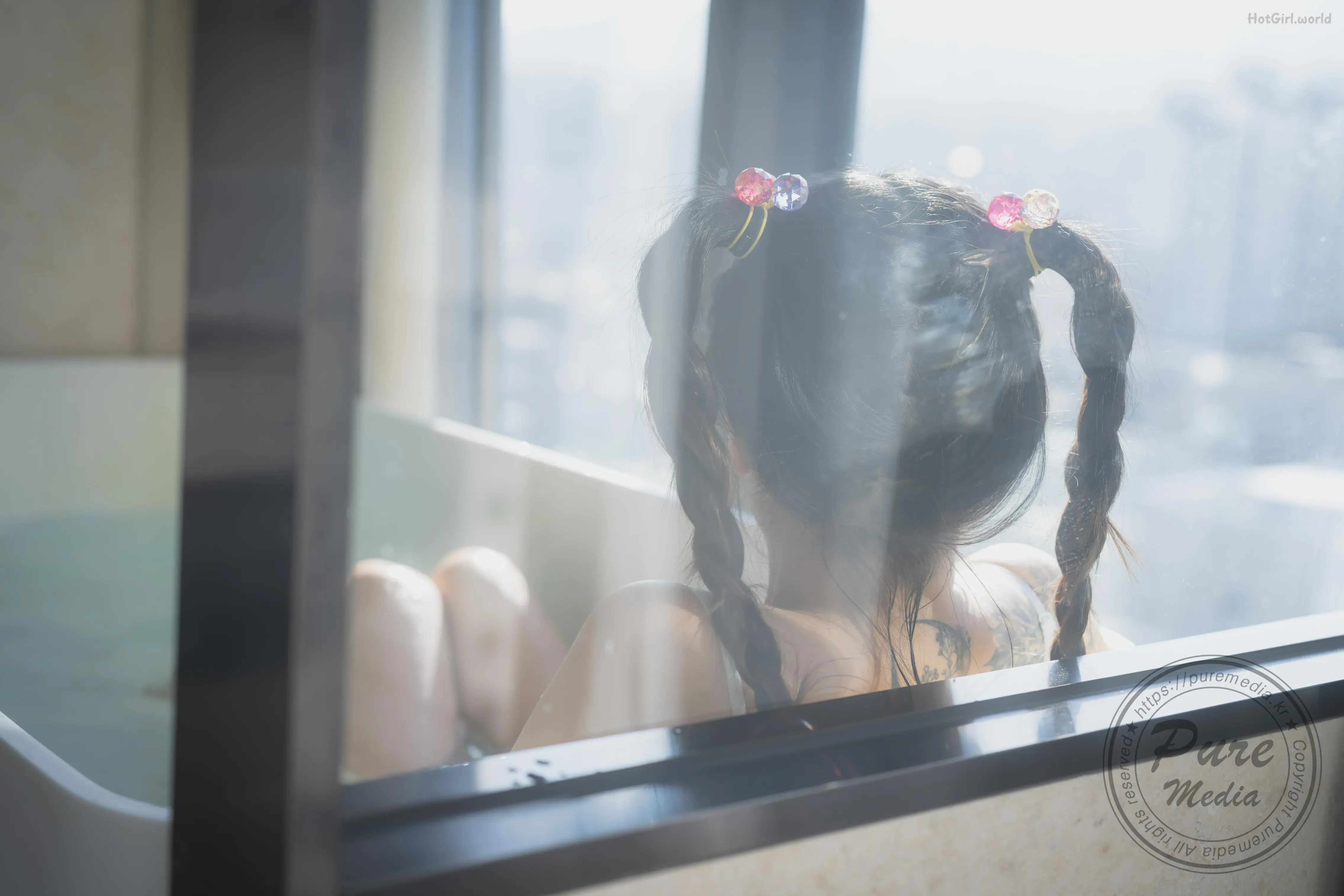 Pure Media-Vol.262-Jelly-젤리-Is Watching Ero Animation(91 photos + 61 uncensored photos) B 第1张图