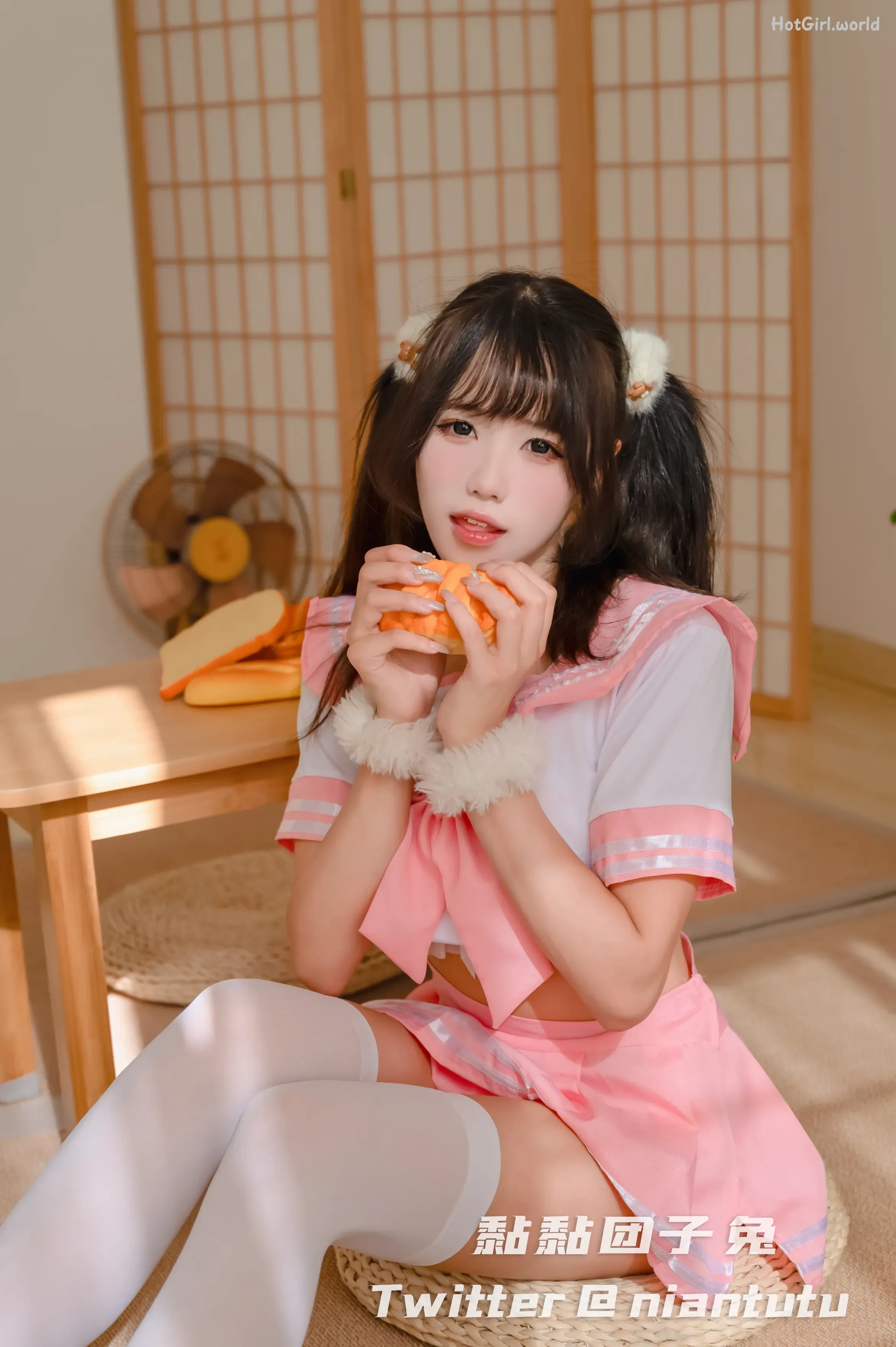 Coser-黏黏团子兔-JK(42 photos + 18 uncensored photos) 第8张图