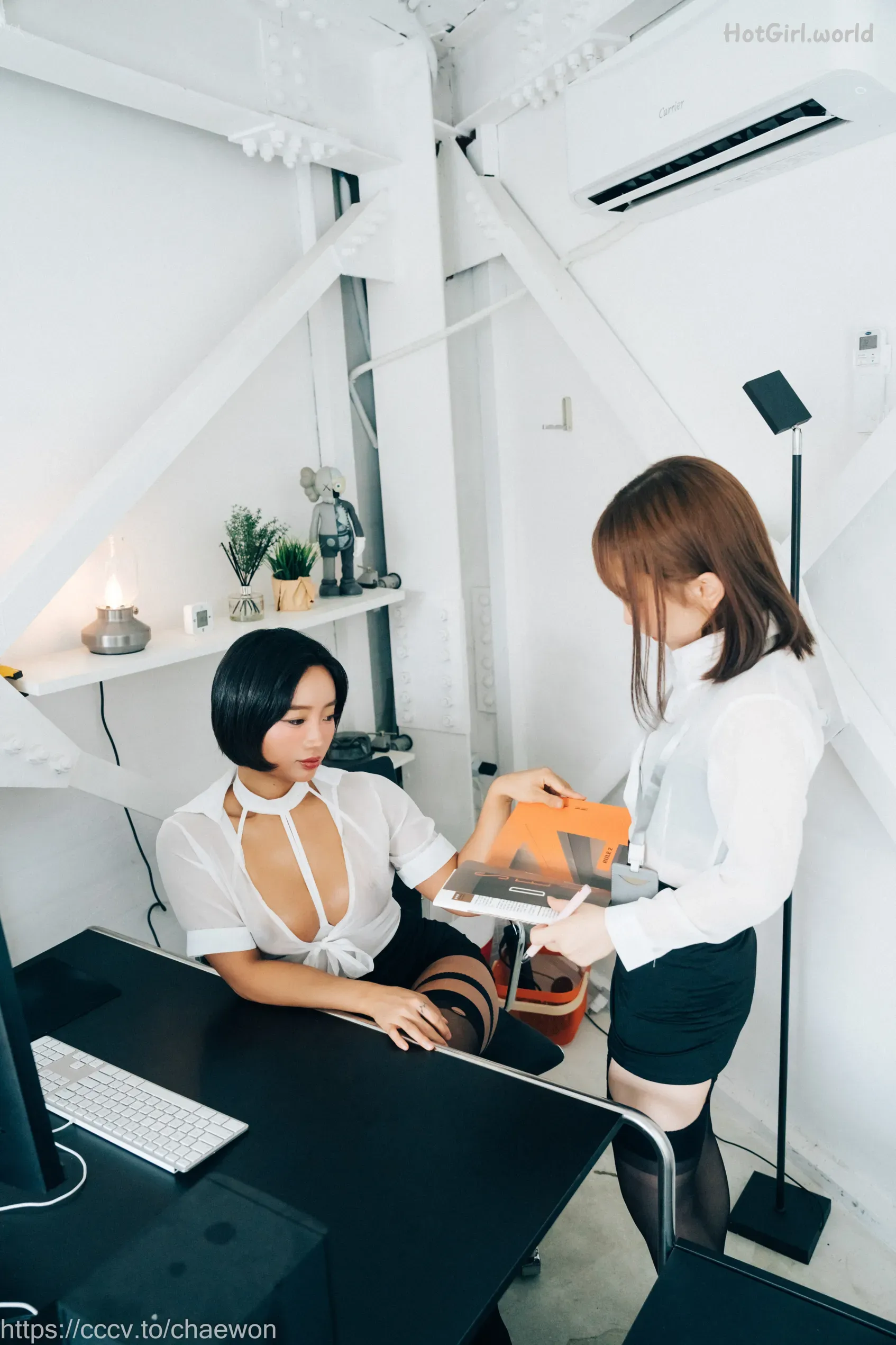 Loozy-Booty Queen-x-Yeri-Office Masters(78 photos + 121 uncensored photos) 第4张图