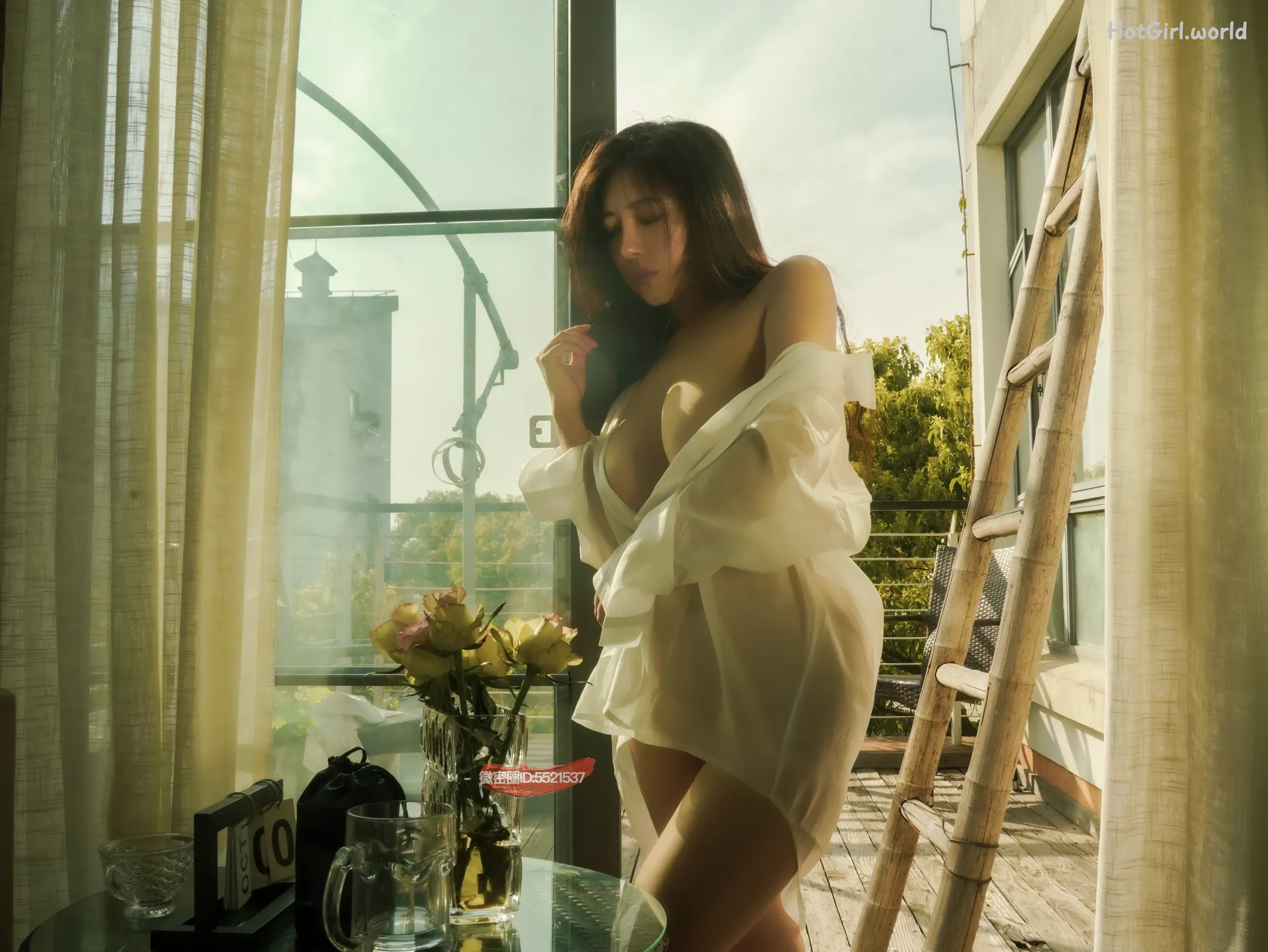 Coser-樱晚-gigi-被抚摸的衬衫 第15张图