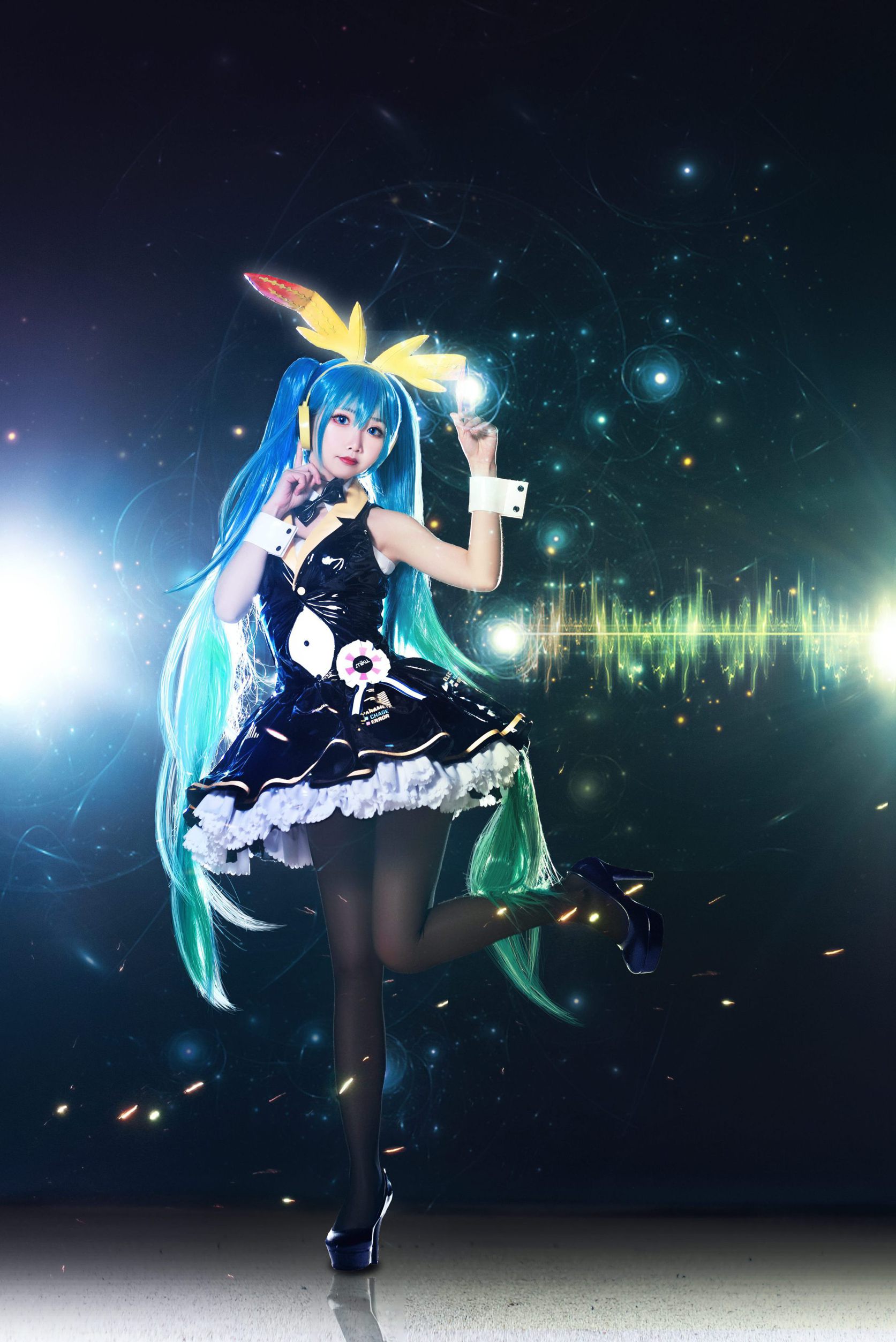 Coser@面饼仙儿 No.040: 初音Miku 第18张图