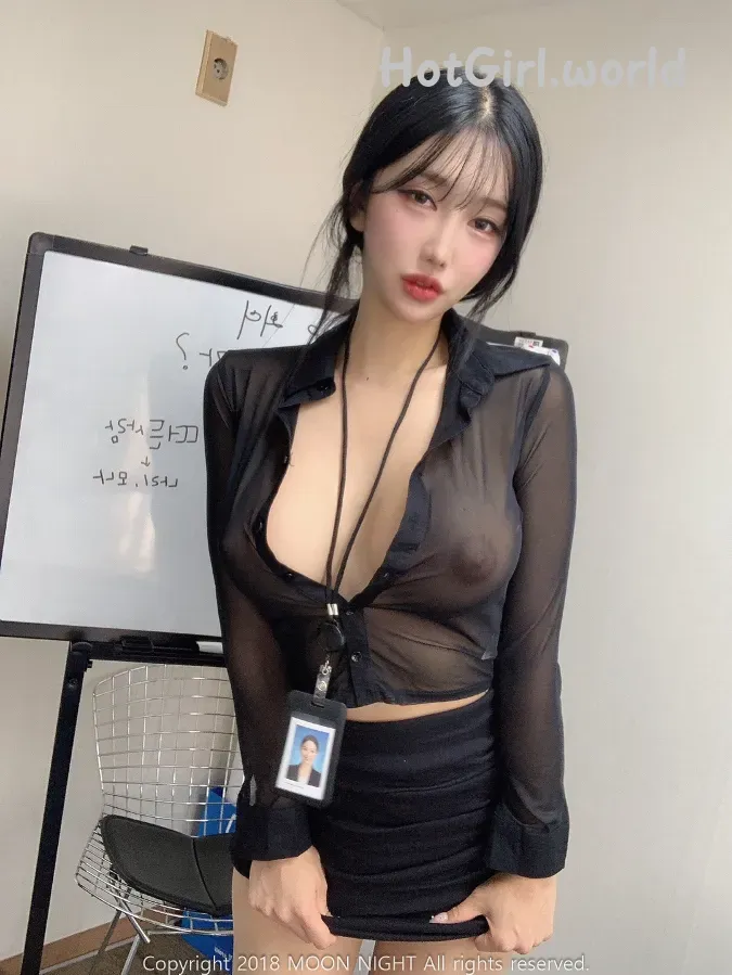 [Moon Night Snap] Yunjin - In The Office(61 photos + 18 uncensored photos) 第24张图