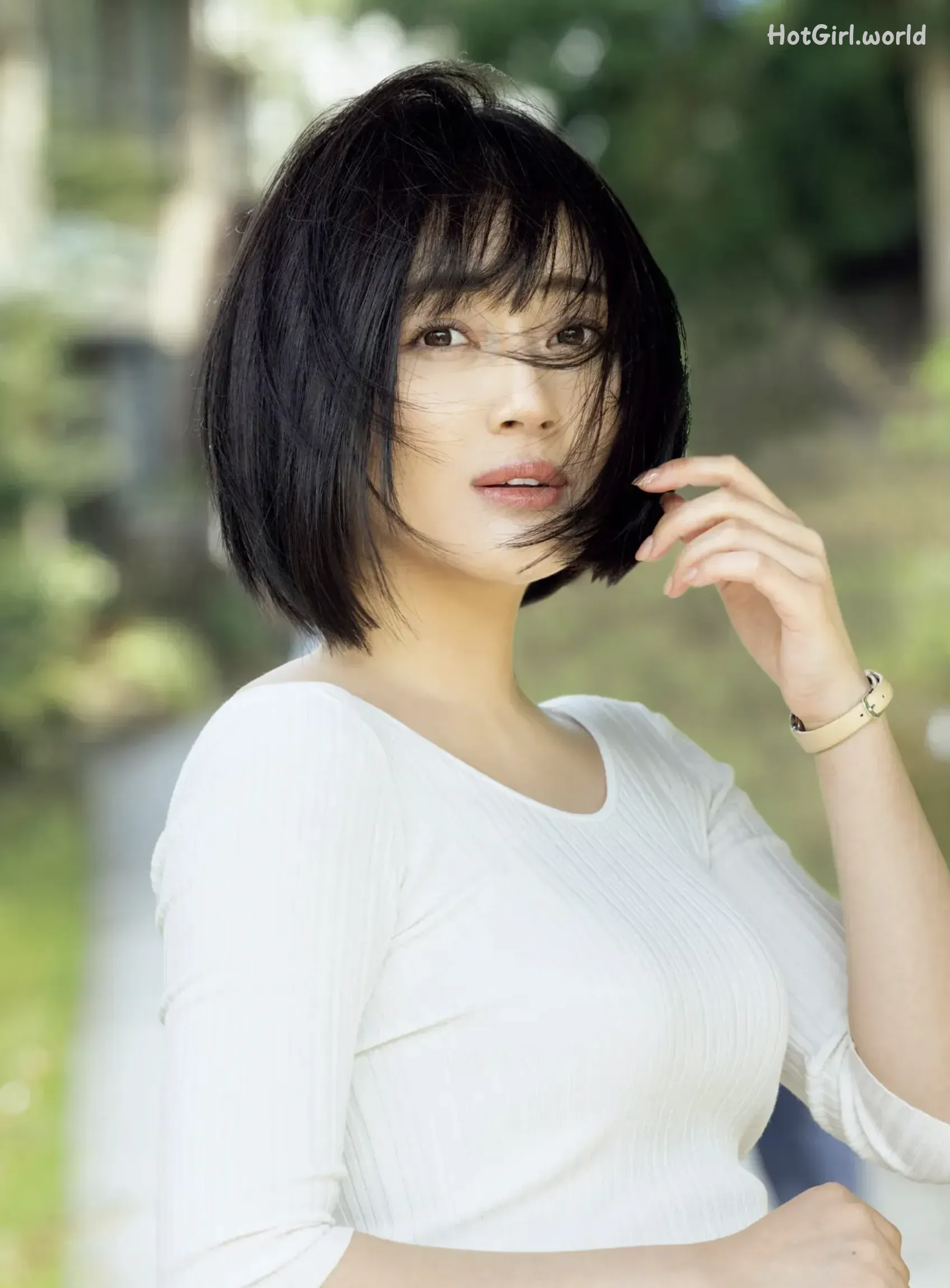 FRIDAYデジタル写真集 2022-06-02 Manami Shindo 新藤まなみ - Wet And Burning Naked Body 第4张图
