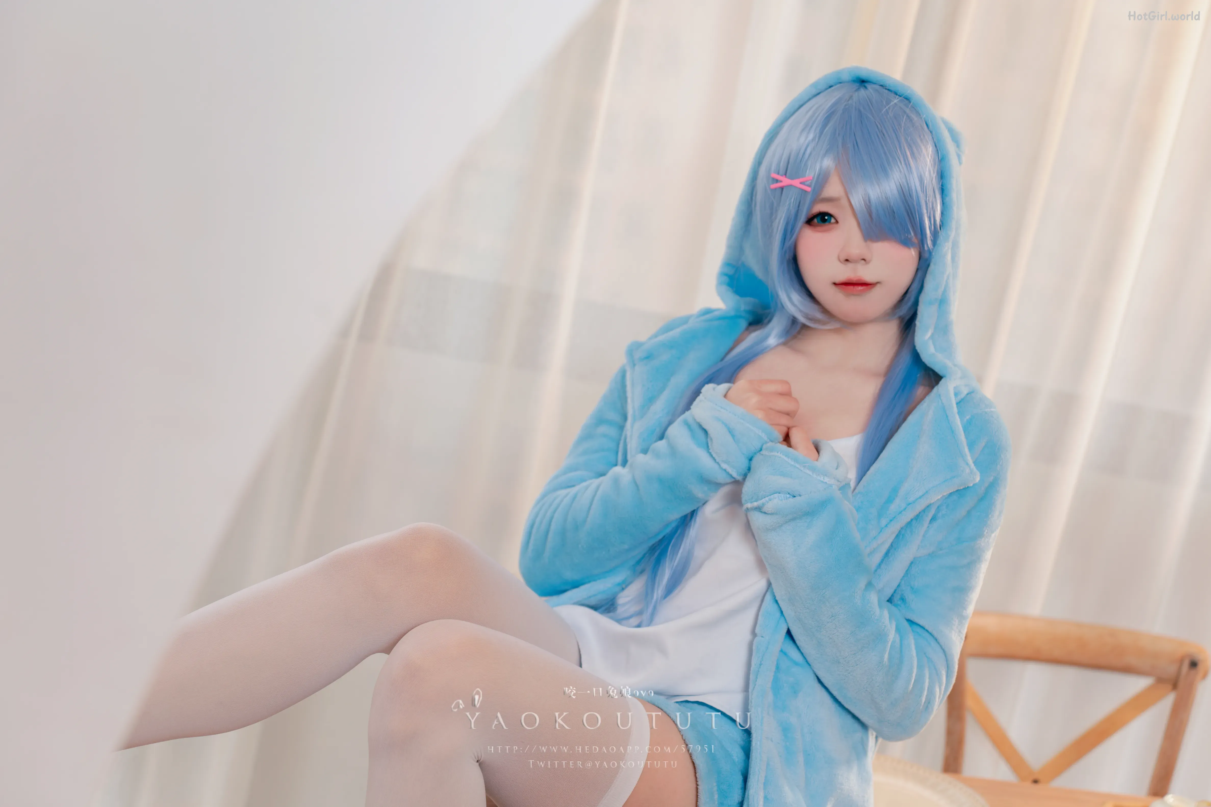 Coser@黏黏团子兔 - 『蕾姆喵喵』&小剧场(50 photos + 1 video) 第3张图