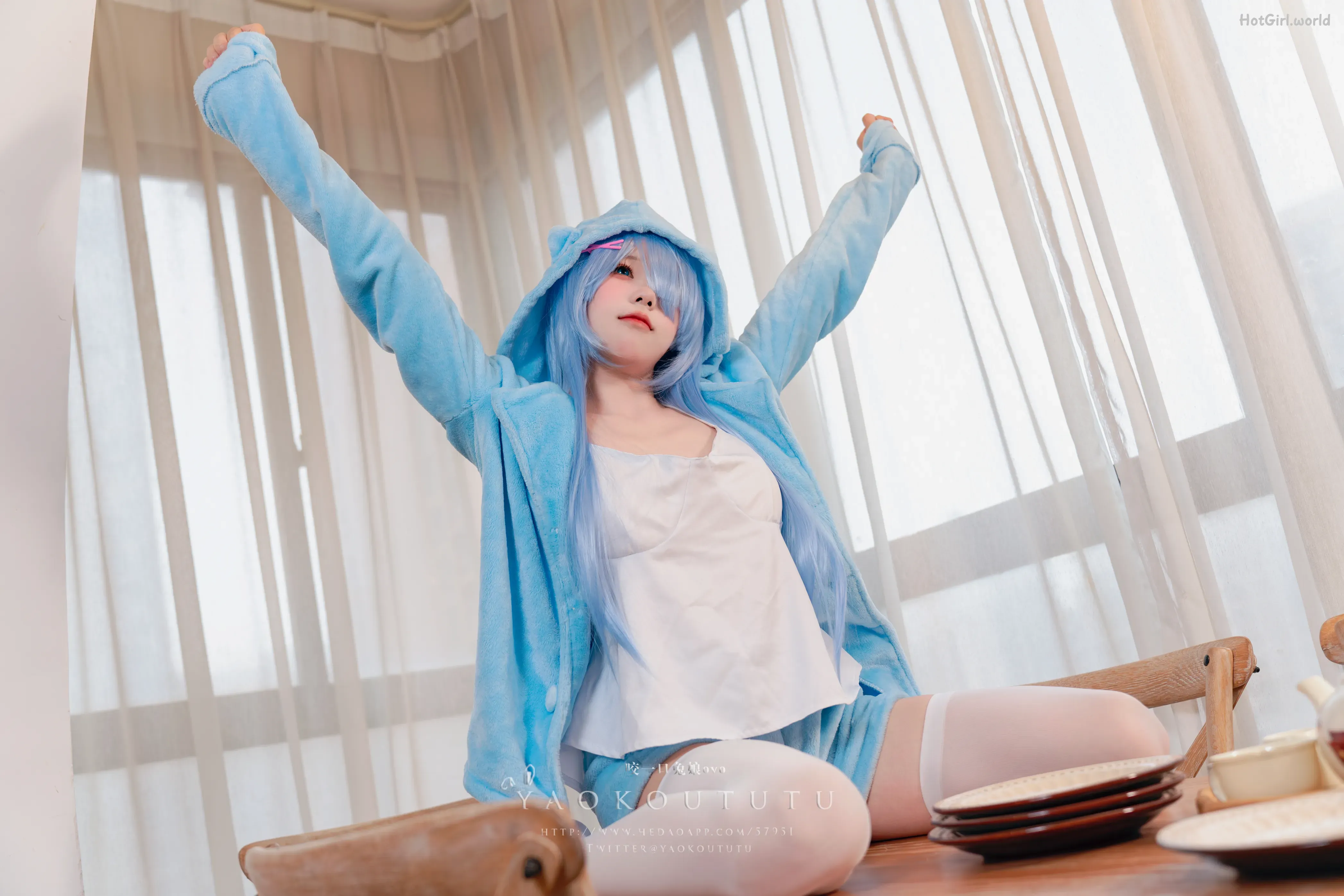 Coser@黏黏团子兔 - 『蕾姆喵喵』&小剧场(50 photos + 1 video) 第18张图