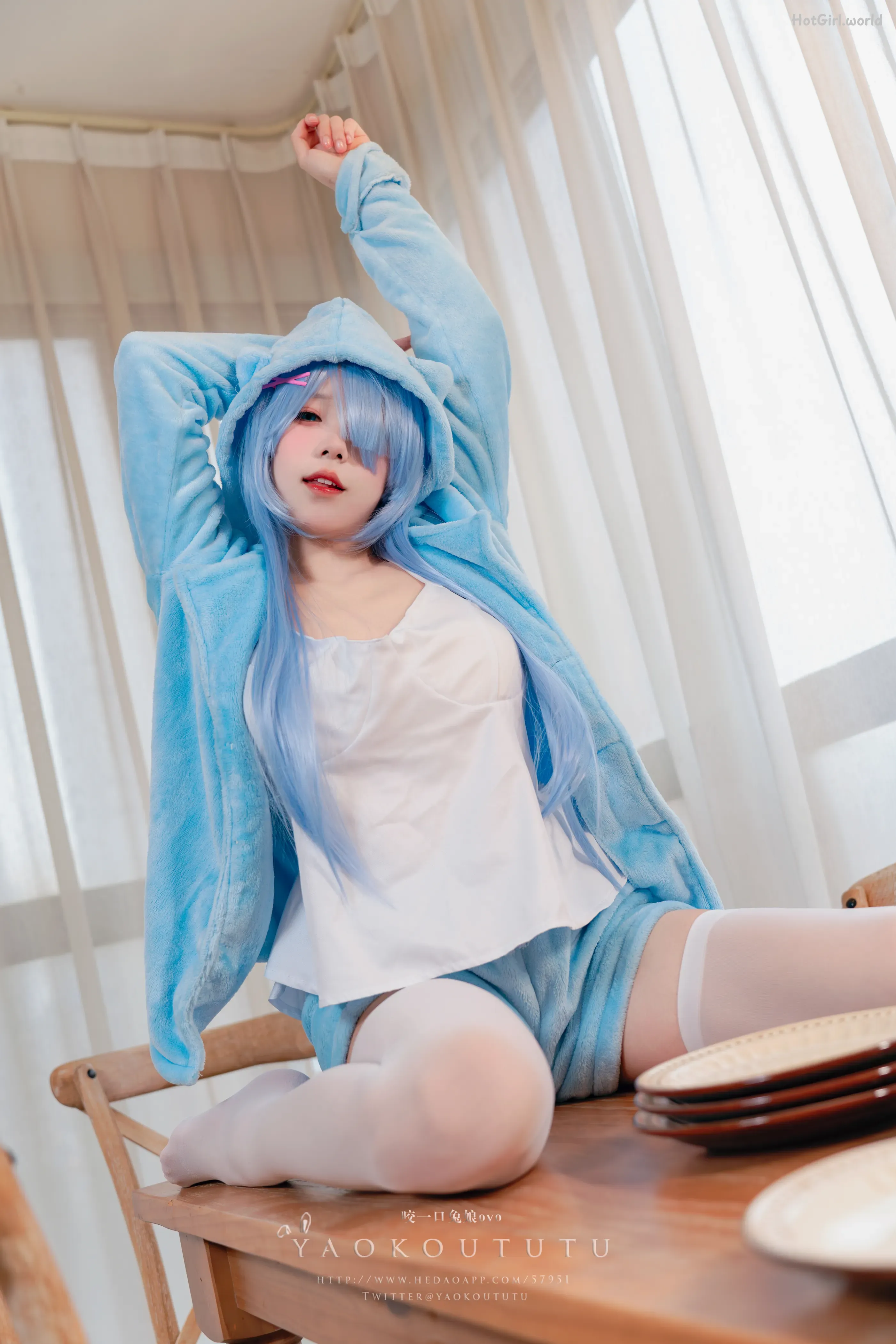 Coser@黏黏团子兔 - 『蕾姆喵喵』&小剧场(50 photos + 1 video) 第19张图