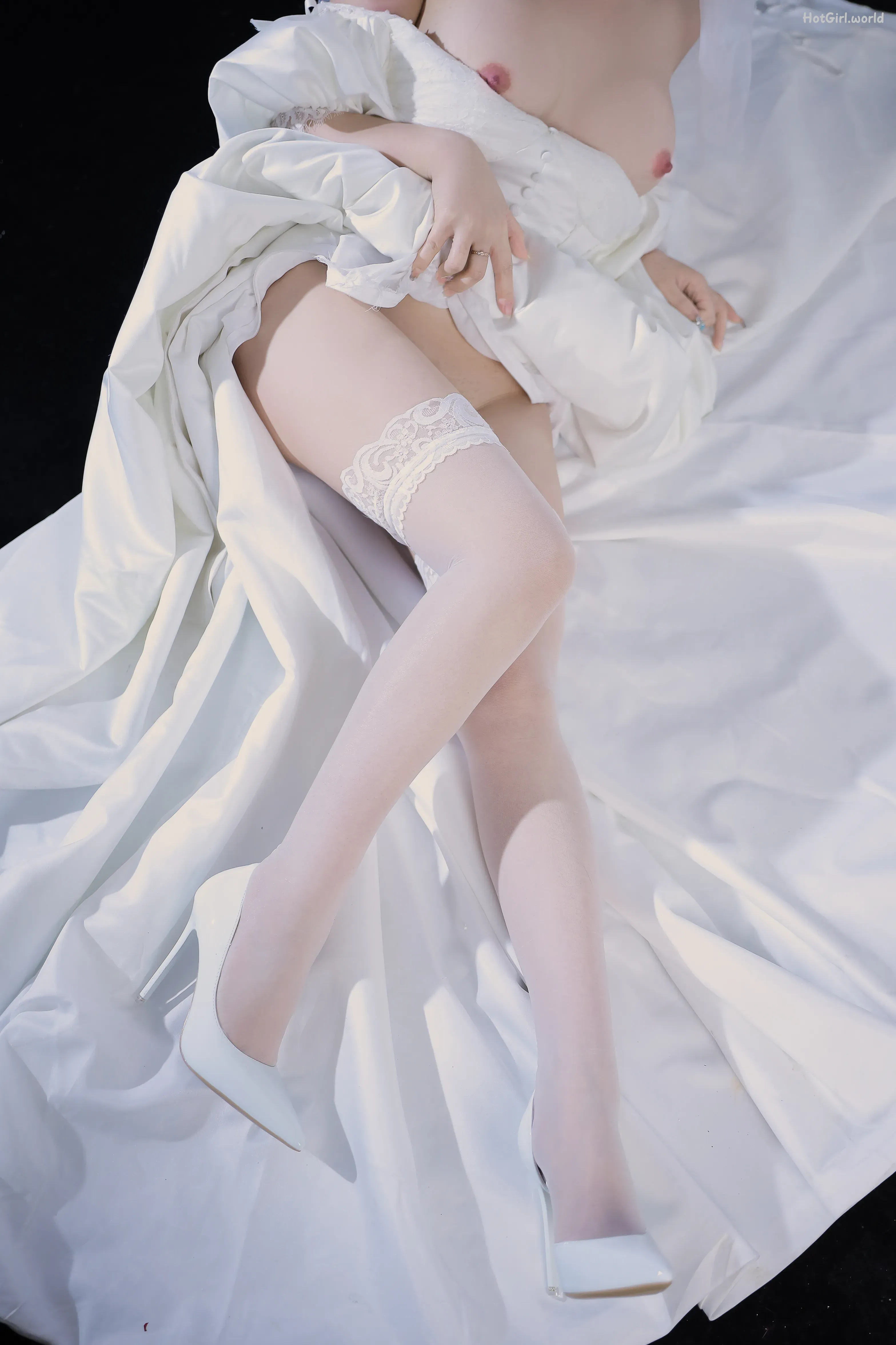 Chinese 桃暖酱 - 婚纱 第14张图