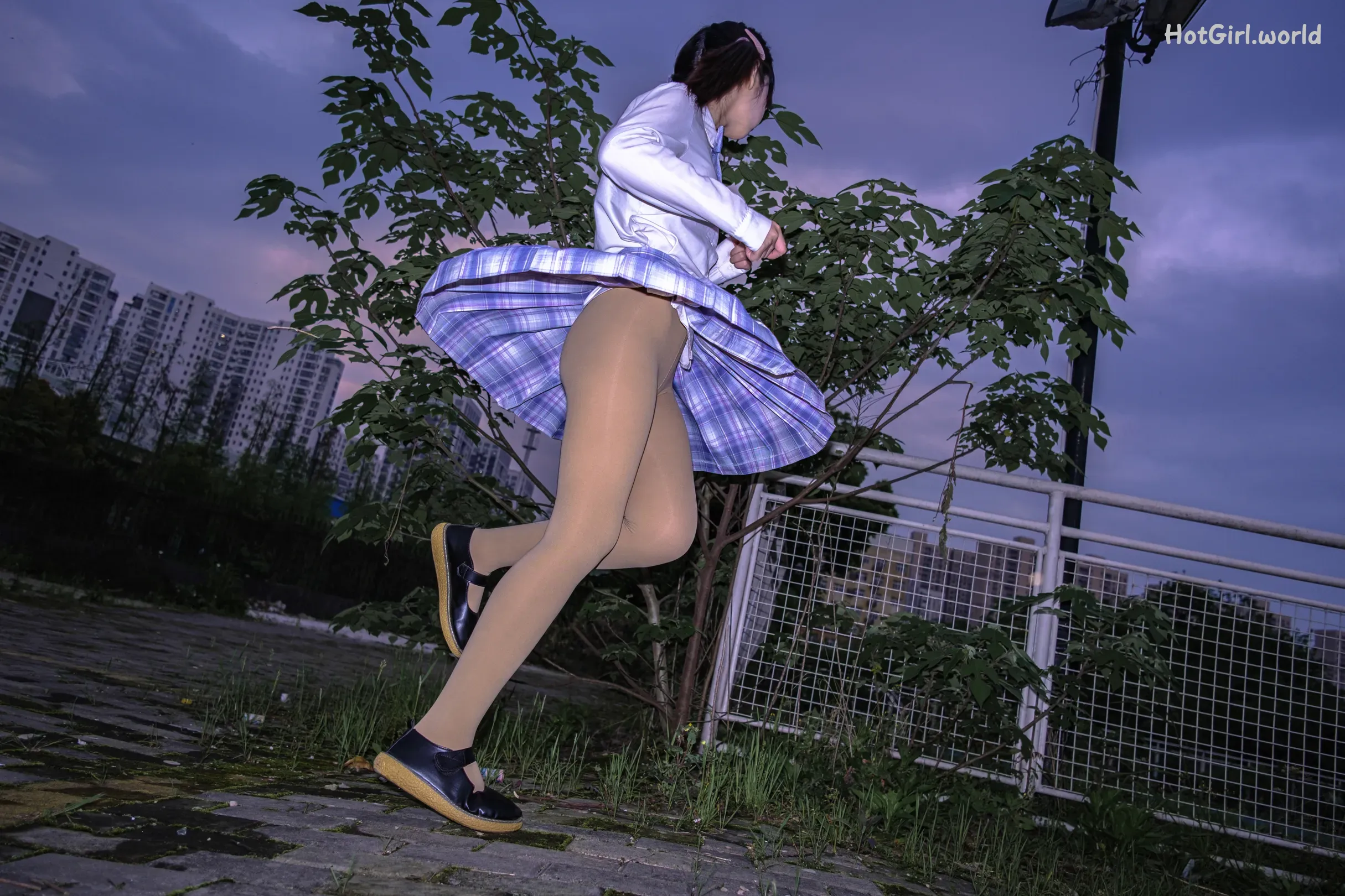 森萝财团写真-月下001-小夜-肉丝 300D 真空 第69张图
