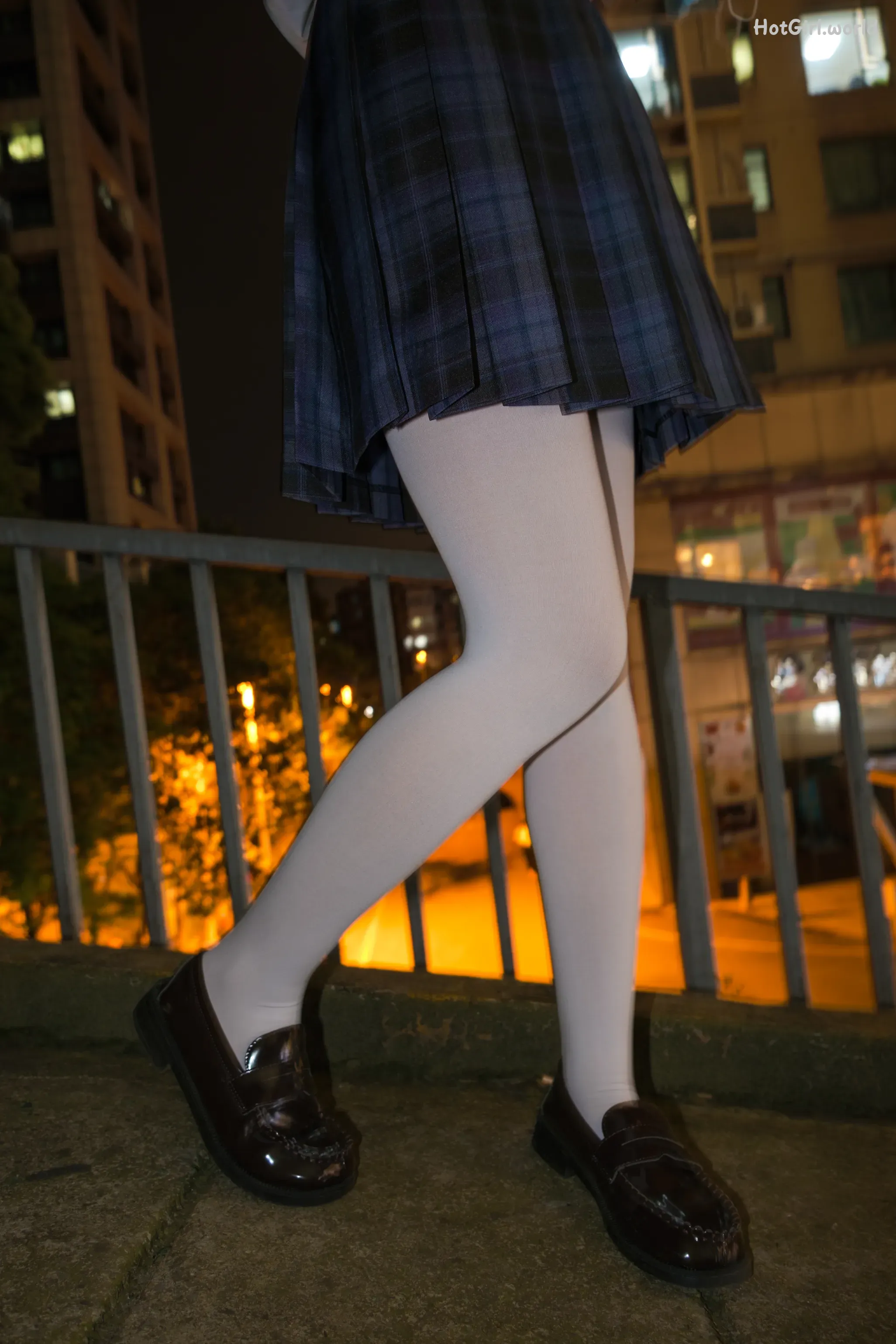 森萝财团写真-月下002-小夜-真空白丝 80D 户外 第94张图