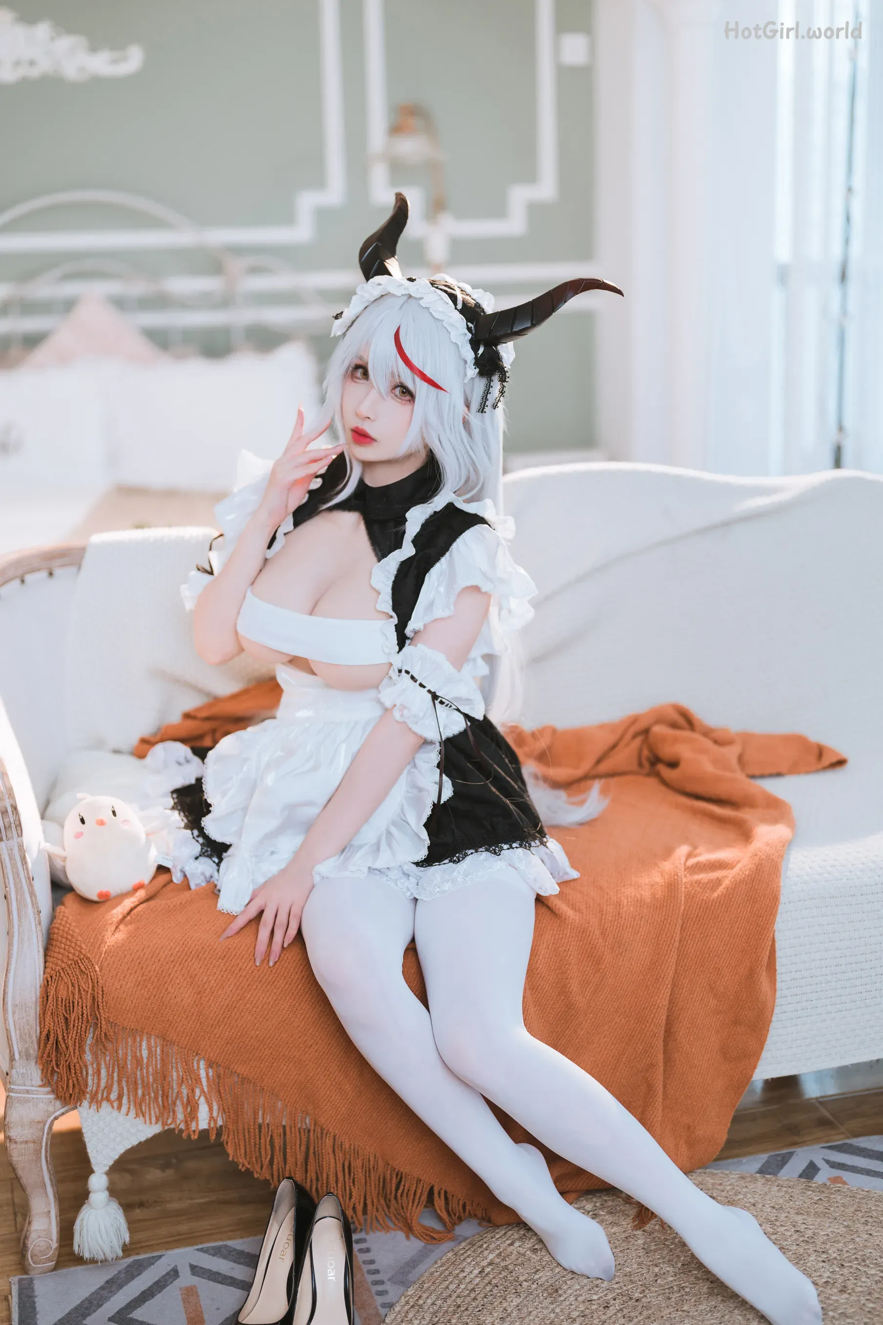 Coser-rioko凉凉子-妄想航线 港区的龙女仆 第3张图