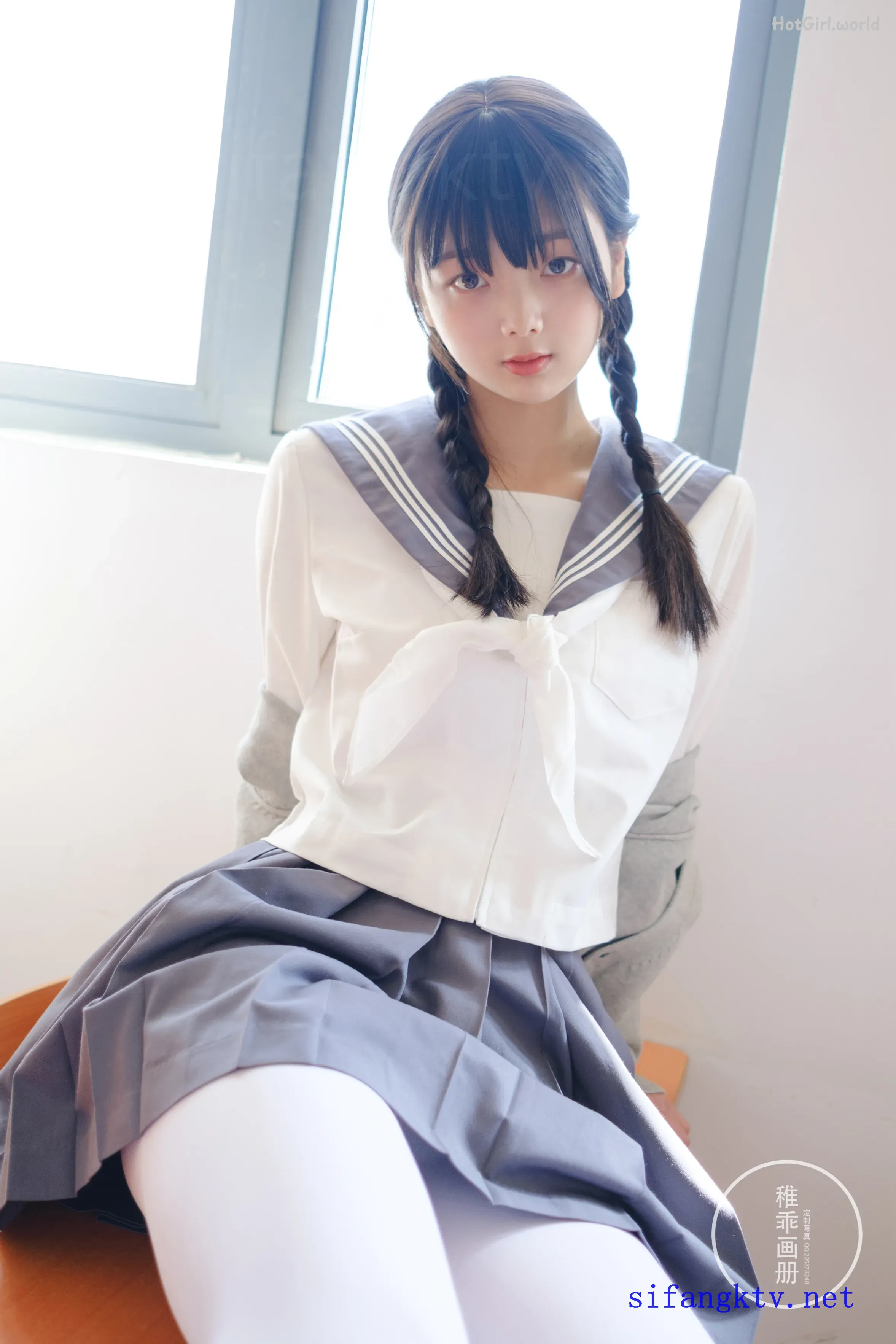 Coser-稚乖画册-R18-赤西夜夜-万元定制合集(197 photos + 42 uncensored photos) 第3张图