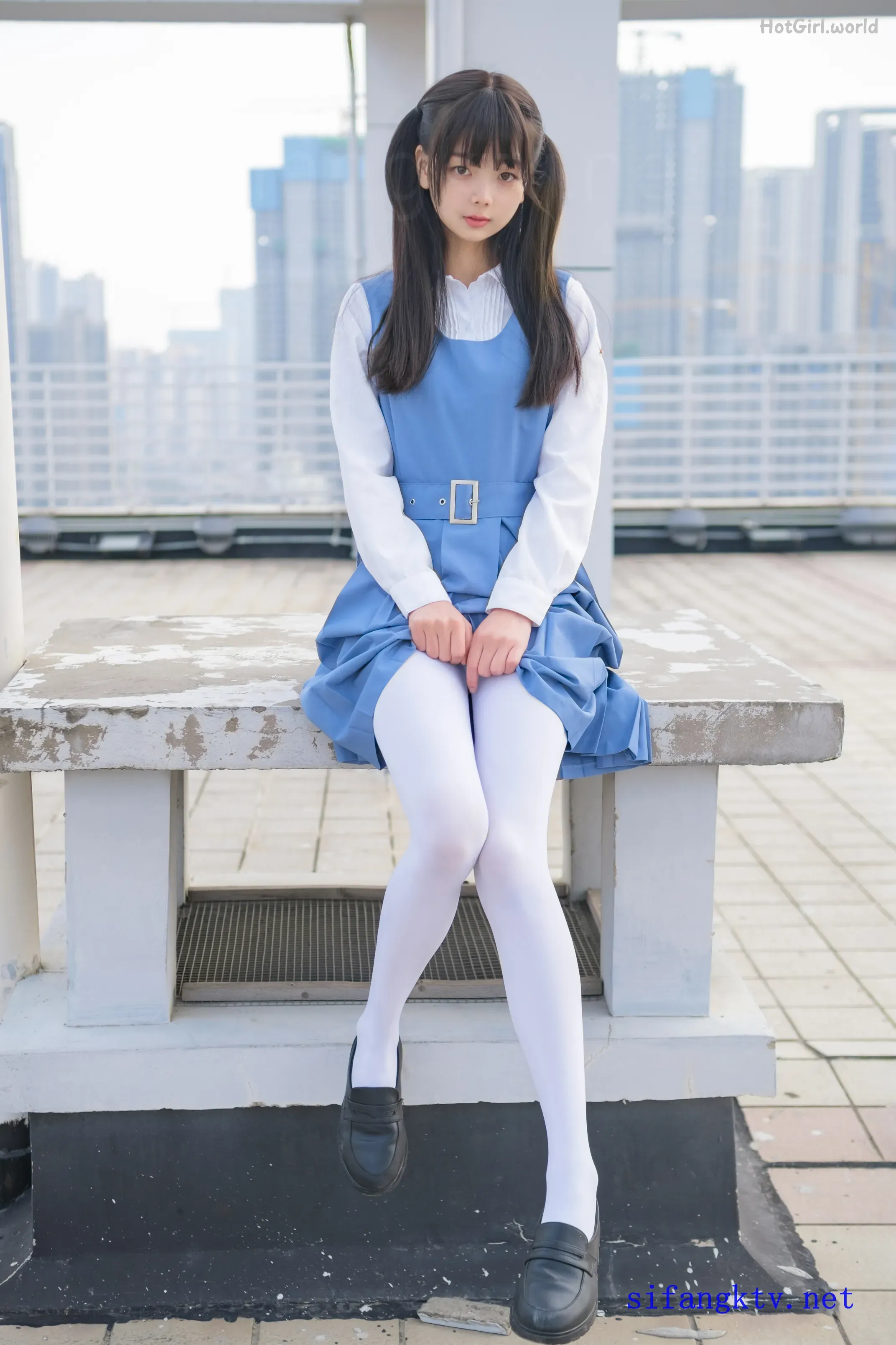Coser-稚乖画册-R18-赤西夜夜-万元定制合集(197 photos + 42 uncensored photos) 第23张图