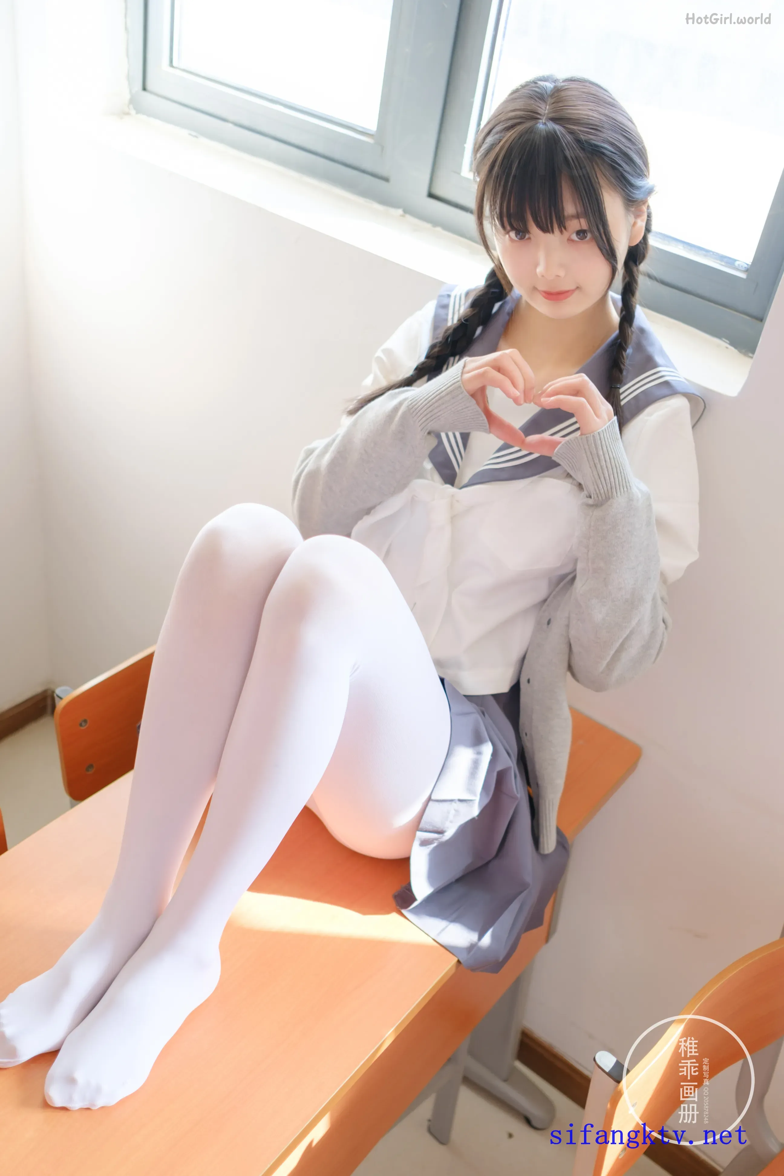Coser-稚乖画册-R18-赤西夜夜-万元定制合集(197 photos + 42 uncensored photos) 第136张图