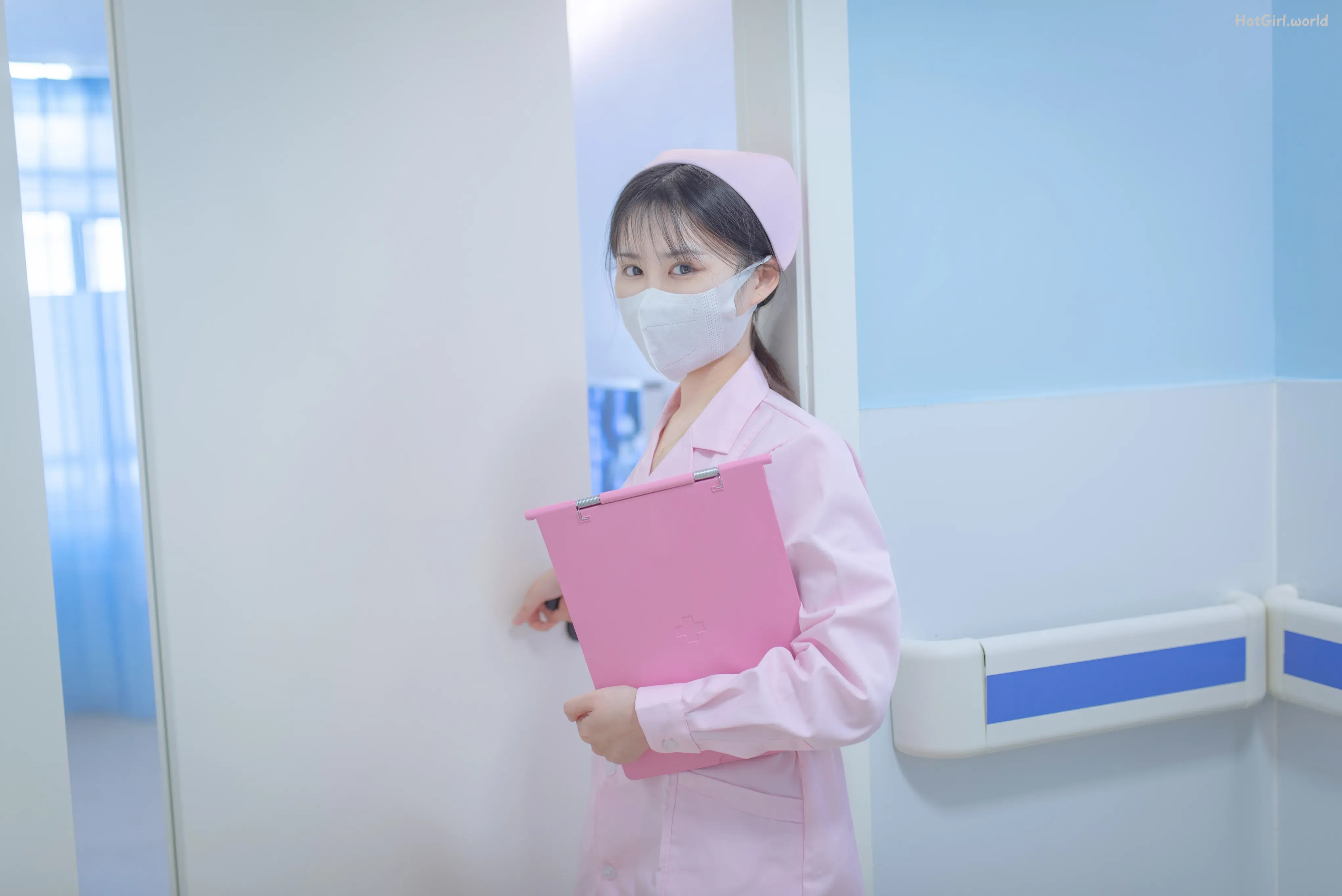 Coser-鹿初-护士(35 photos + 63 uncensored photos) 第74张图