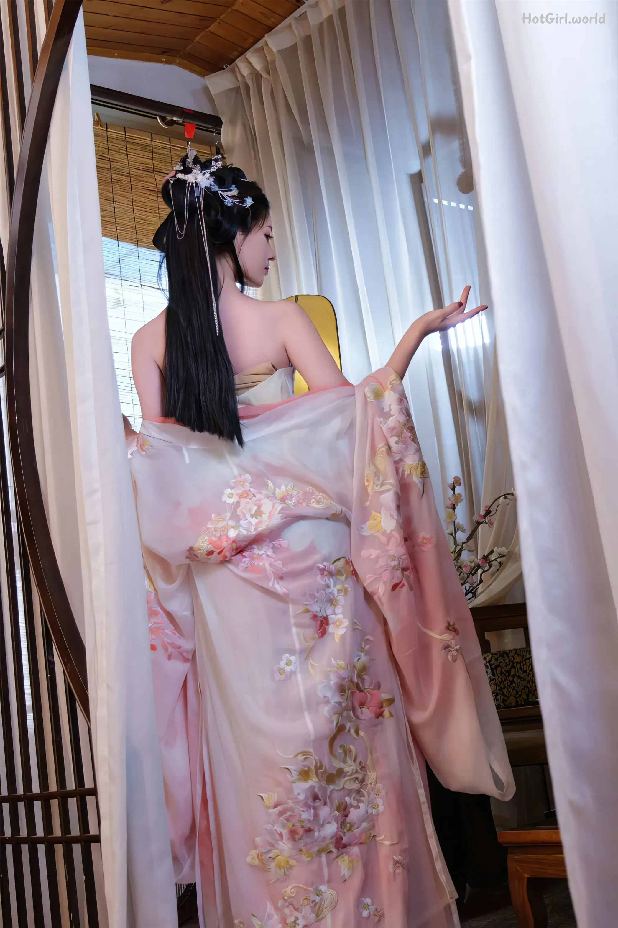 Coser-年年-Nnian-霓裳(15 photos + 35 uncensored photos) 第4张图