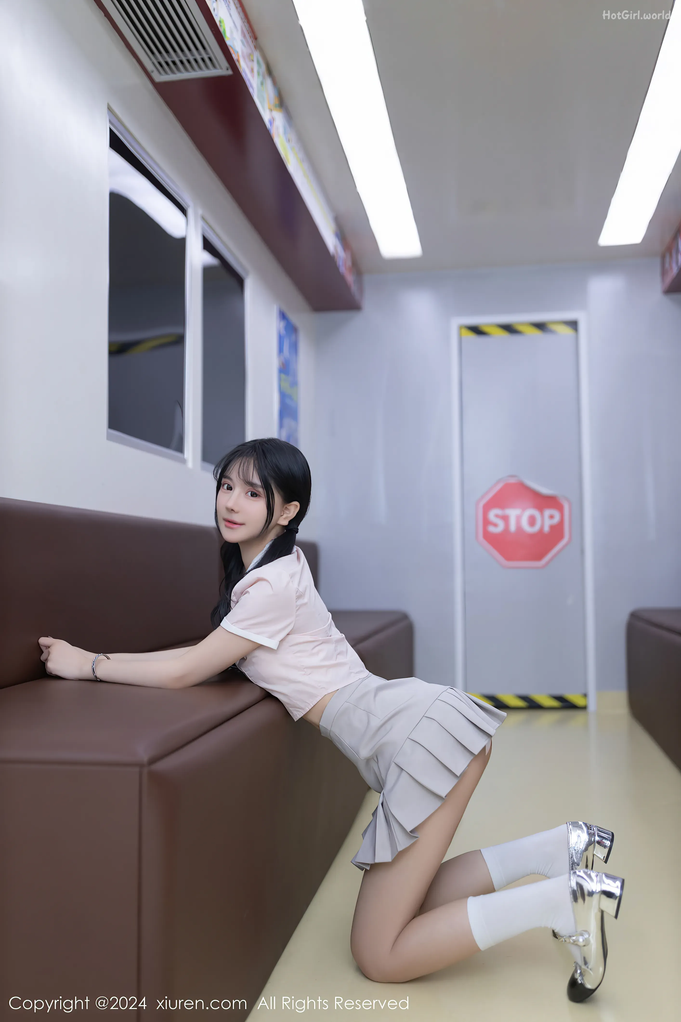 XiuRen-秀人网-No.8515-幼幼-You You 第11张图