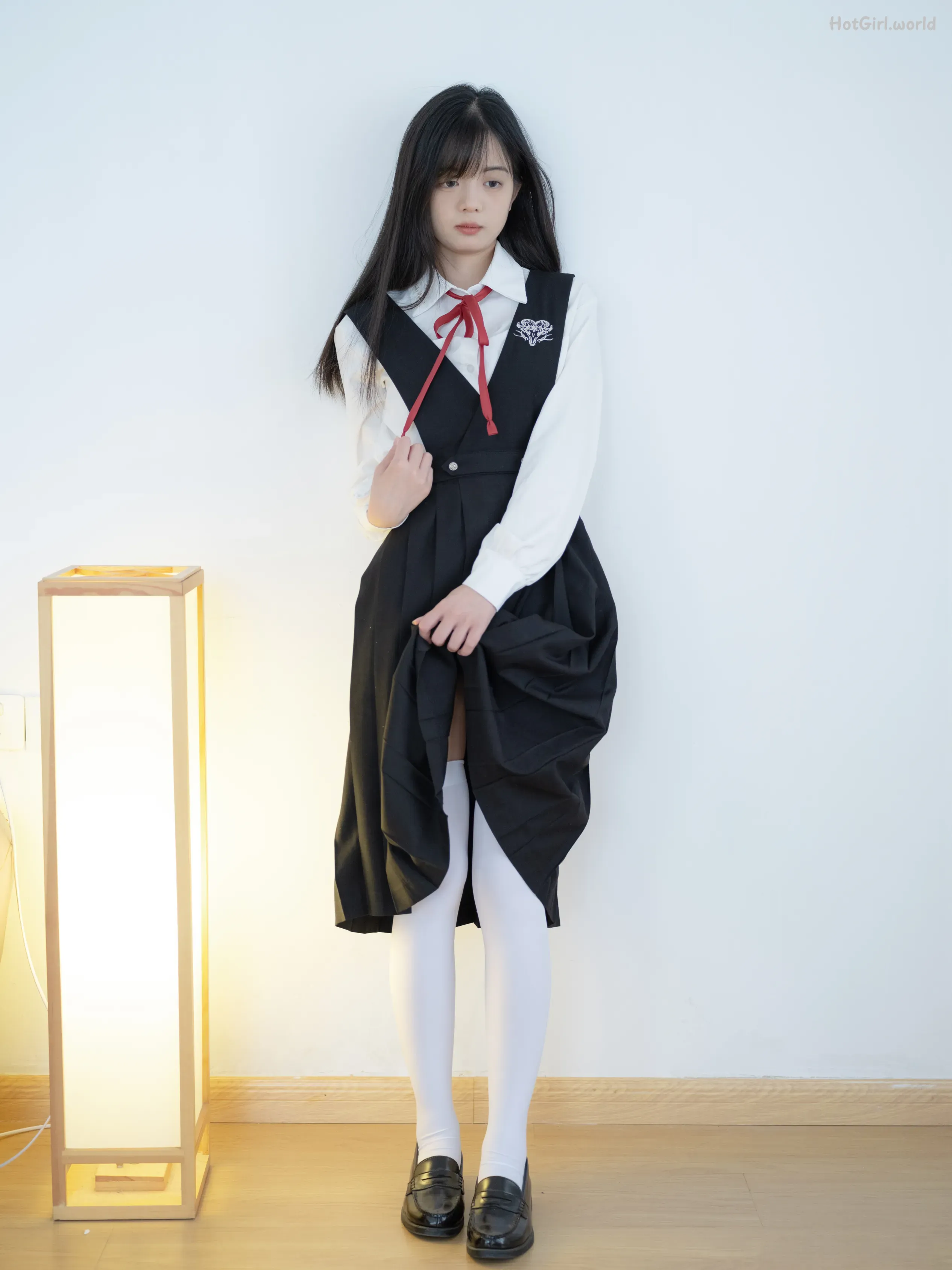 少女秩序-晞可-束缚衣白虎极品嫩妹(109 photos + 15 uncensored photos) 第1张图