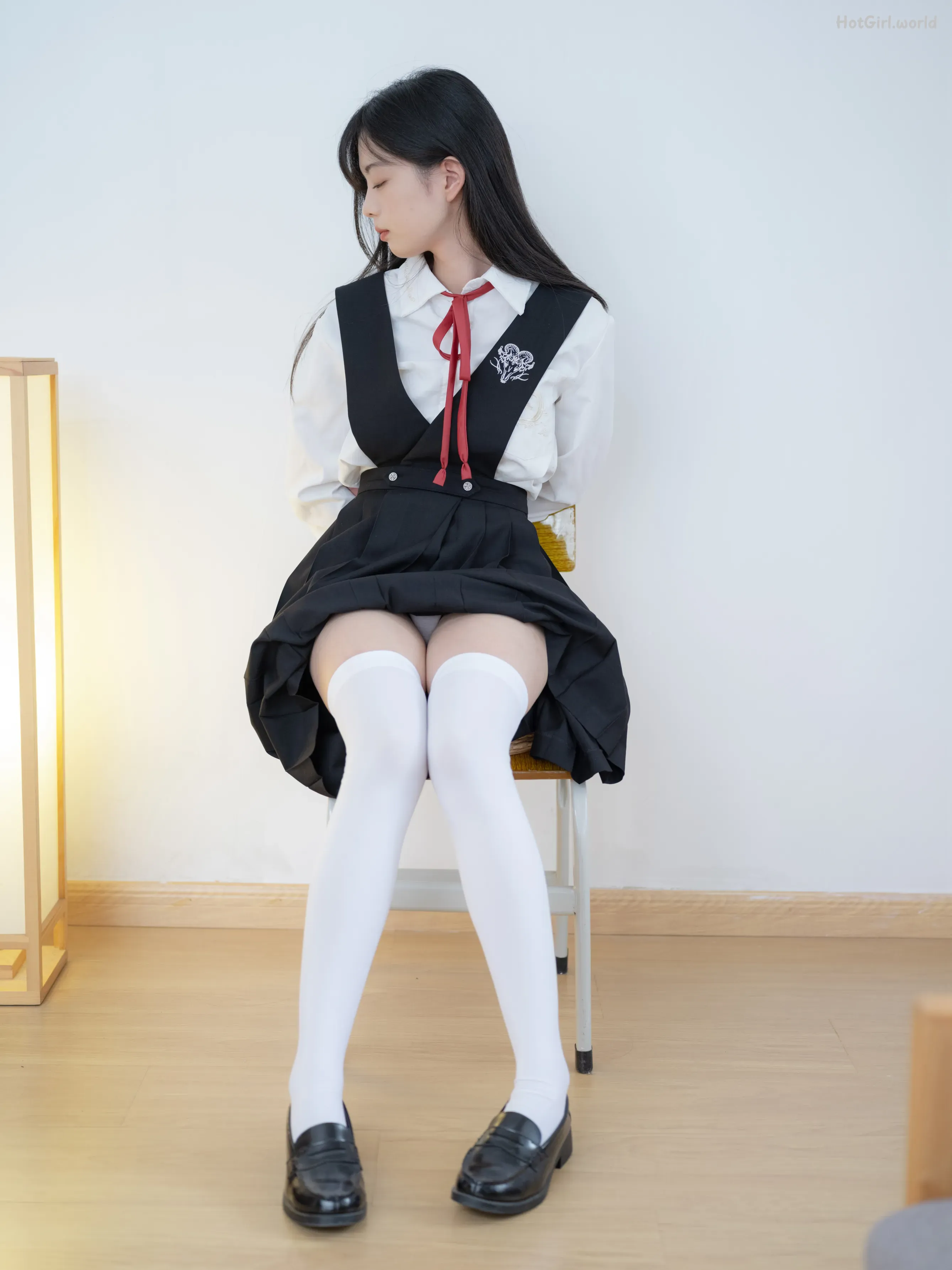 少女秩序-晞可-束缚衣白虎极品嫩妹(109 photos + 15 uncensored photos) 第46张图