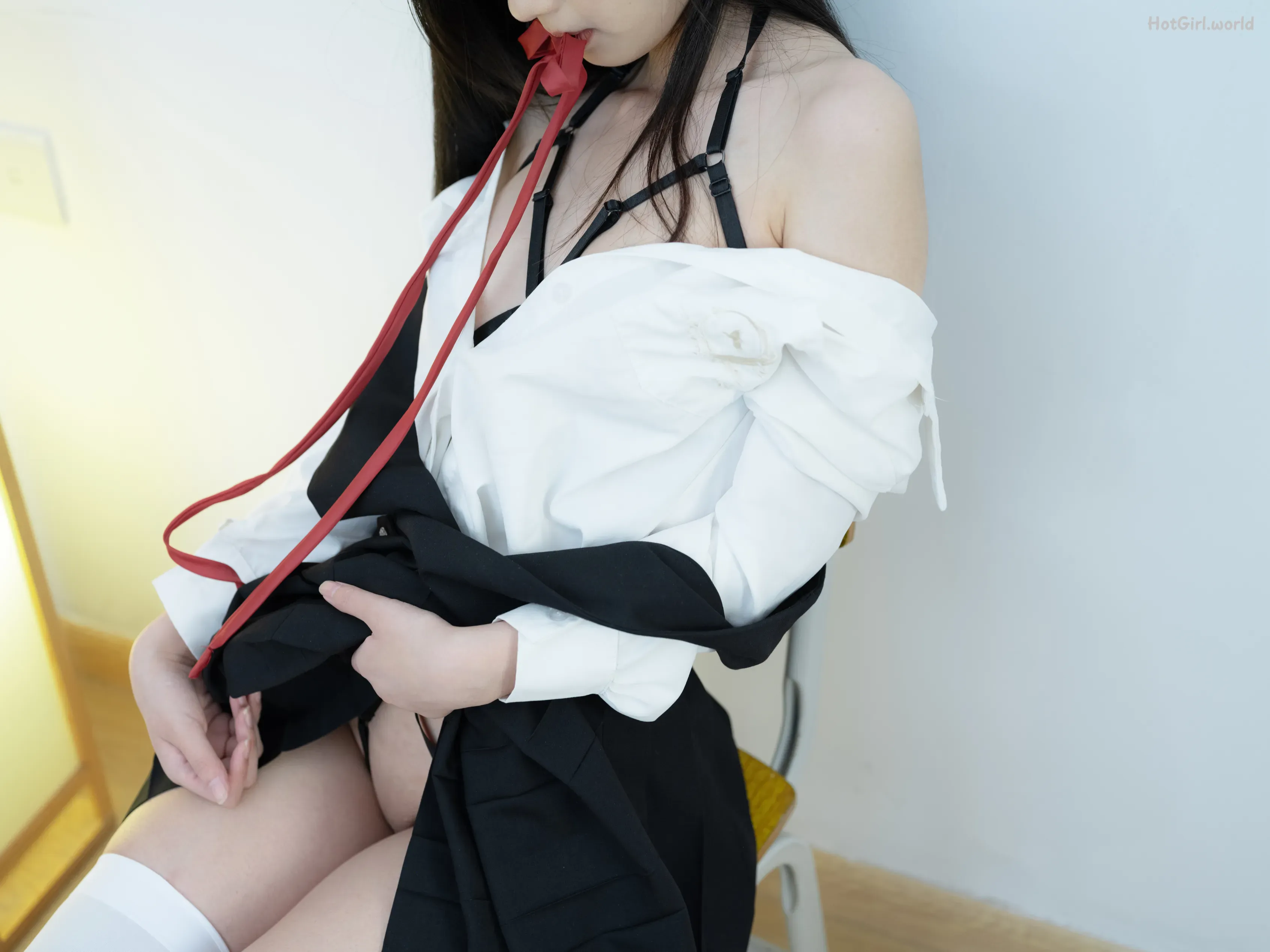 少女秩序-晞可-束缚衣白虎极品嫩妹(109 photos + 15 uncensored photos) 第84张图