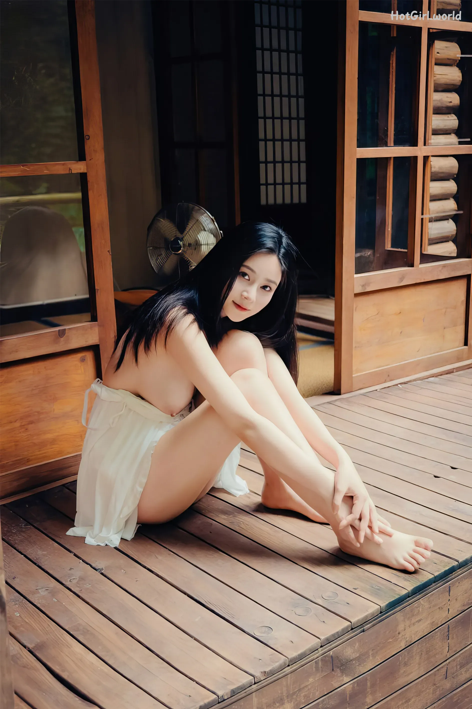 Coser-年年-Nnian-林间小屋(21 photos + 31 uncensored photos) 第31张图