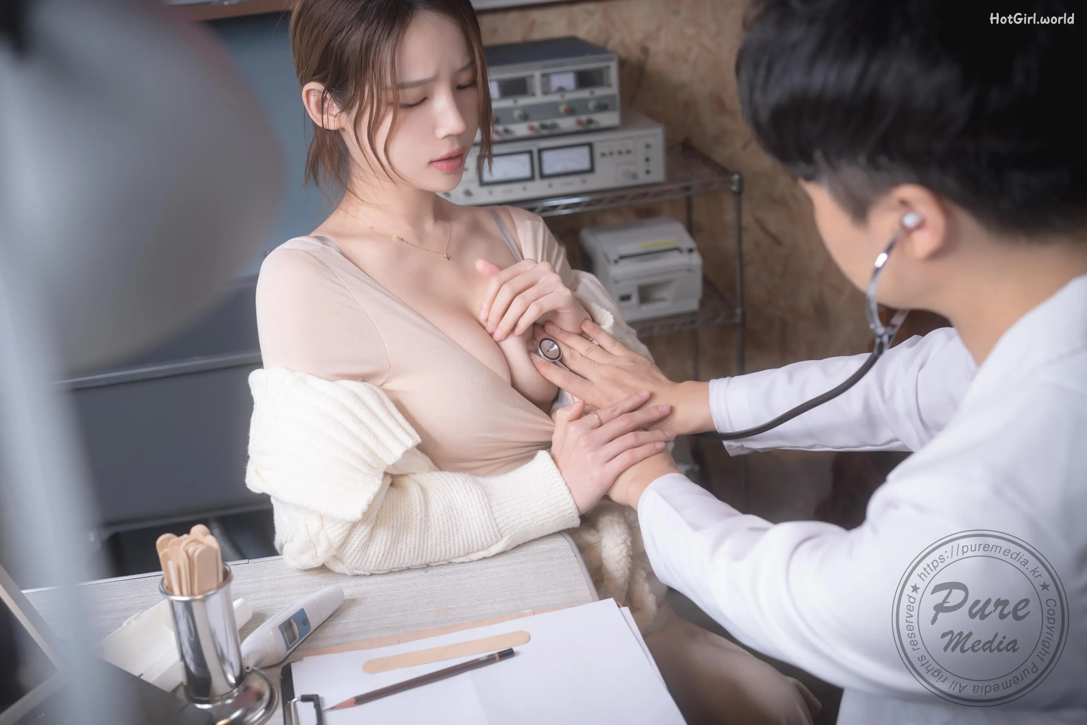 Pure Media-Vol.269-Yeha-예하-Visit Suspicious Hospital(96 photos + 105 uncensored photos) 第29张图