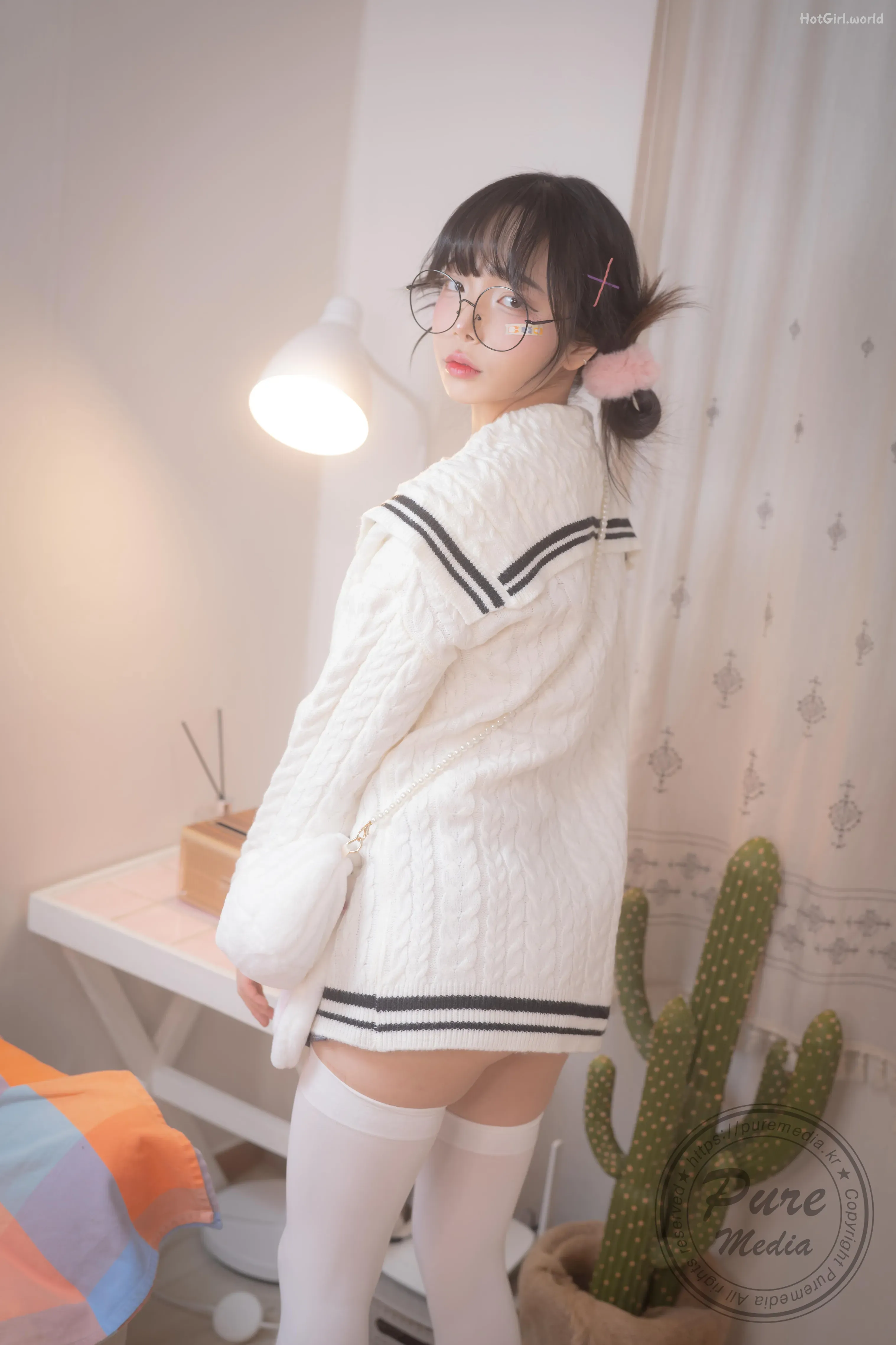 Pure Media-Vol.276-Jelly-젤리-Girl Trapped in a Rooftop Room(110 photos + 29 uncensored photos) 第3张图