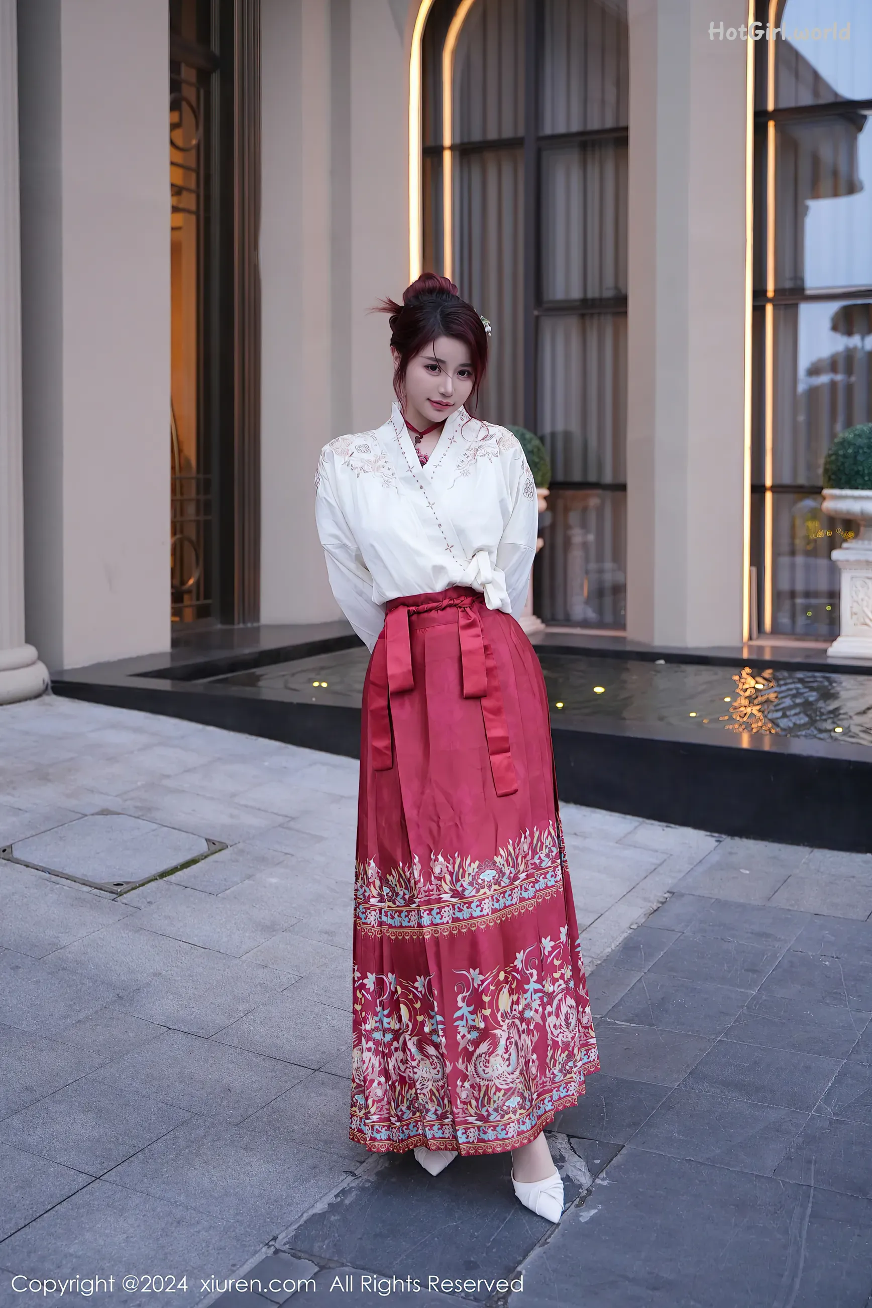 XiuRen-秀人网-No.7985-美七-Mia-Mei Qi 第4张图