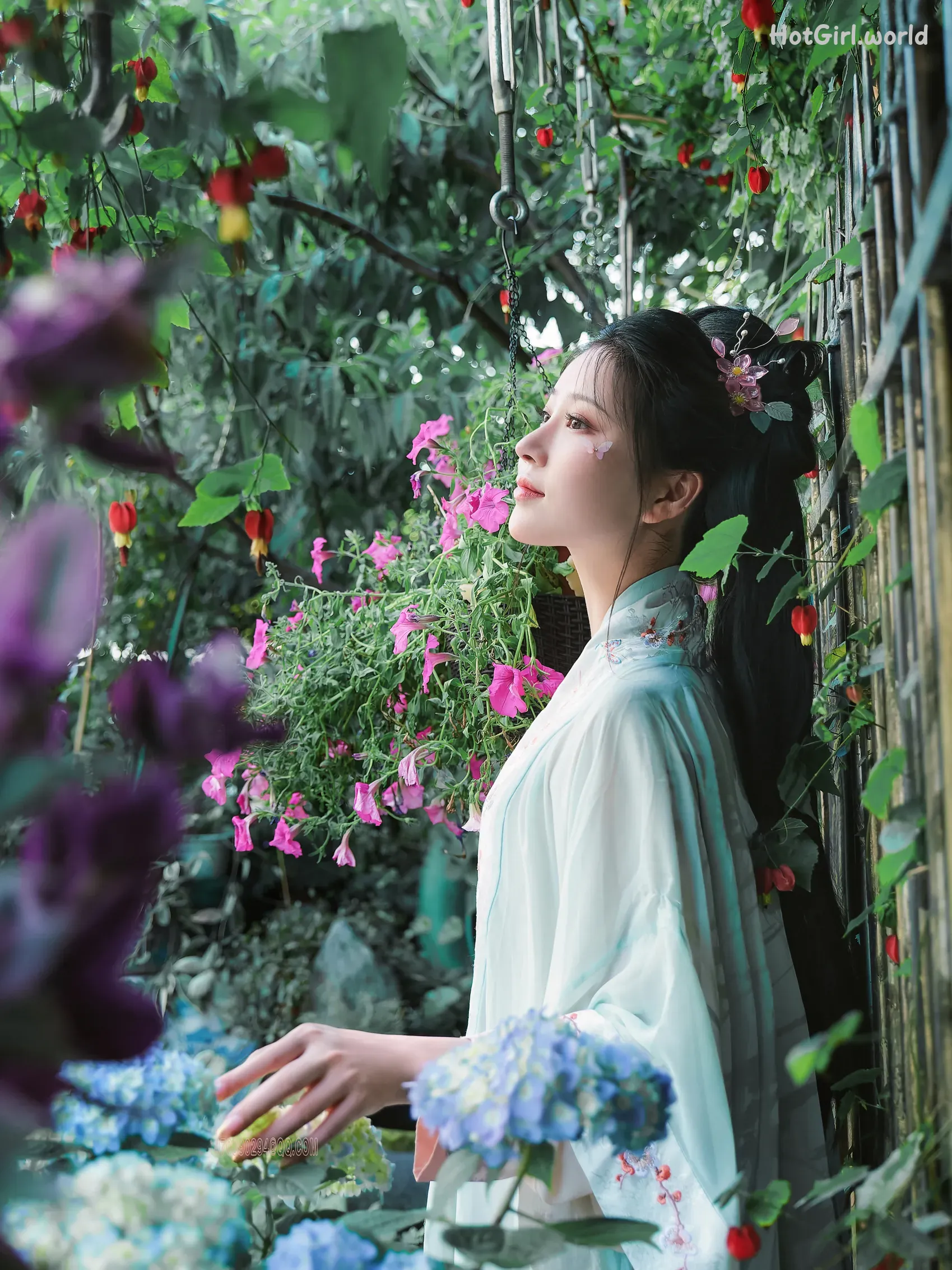 Coser-年年-Nnian-白花间集(11 photos + 28 uncensored photos) 第4张图
