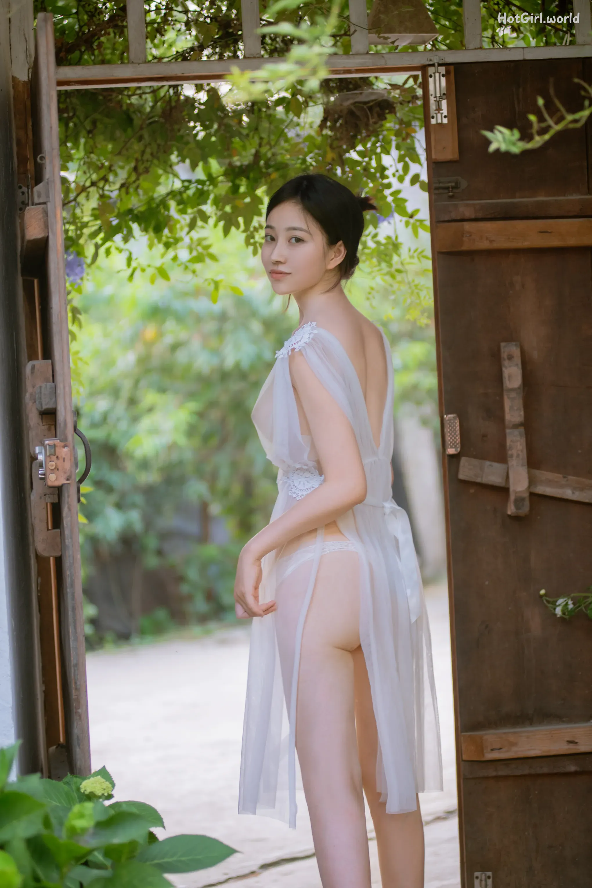 Coser-年年-Nnian-神明之女(25 photos + 15 uncensored photos) 第35张图