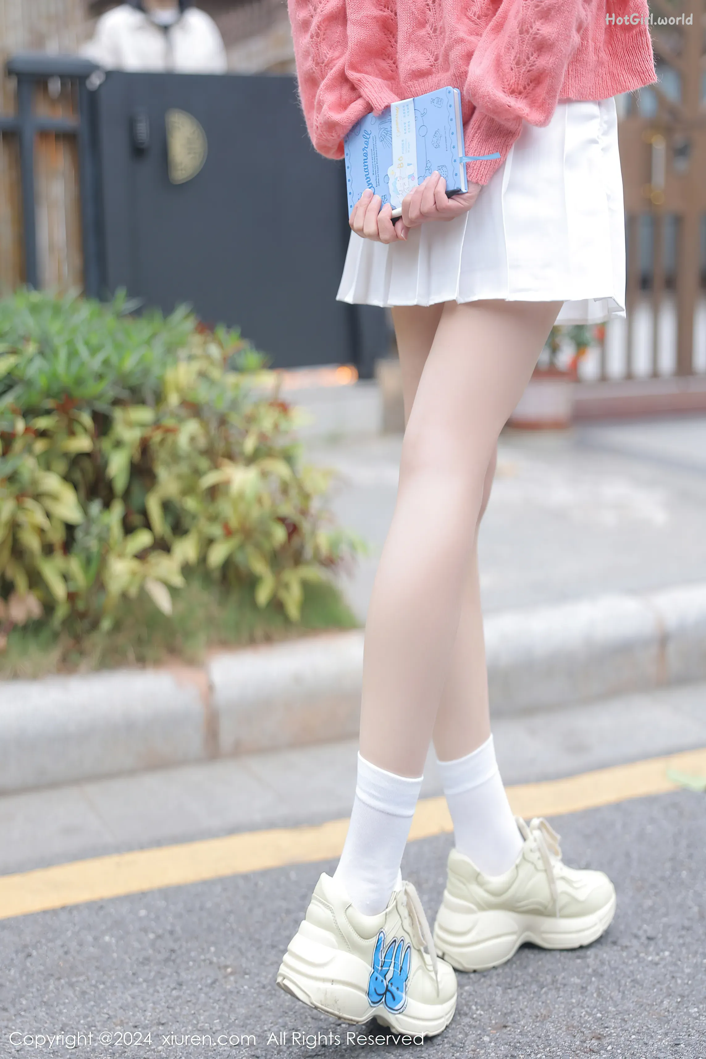 XiuRen-秀人网-No.8241-桃妖夭-Tao Yao Yao 第3张图
