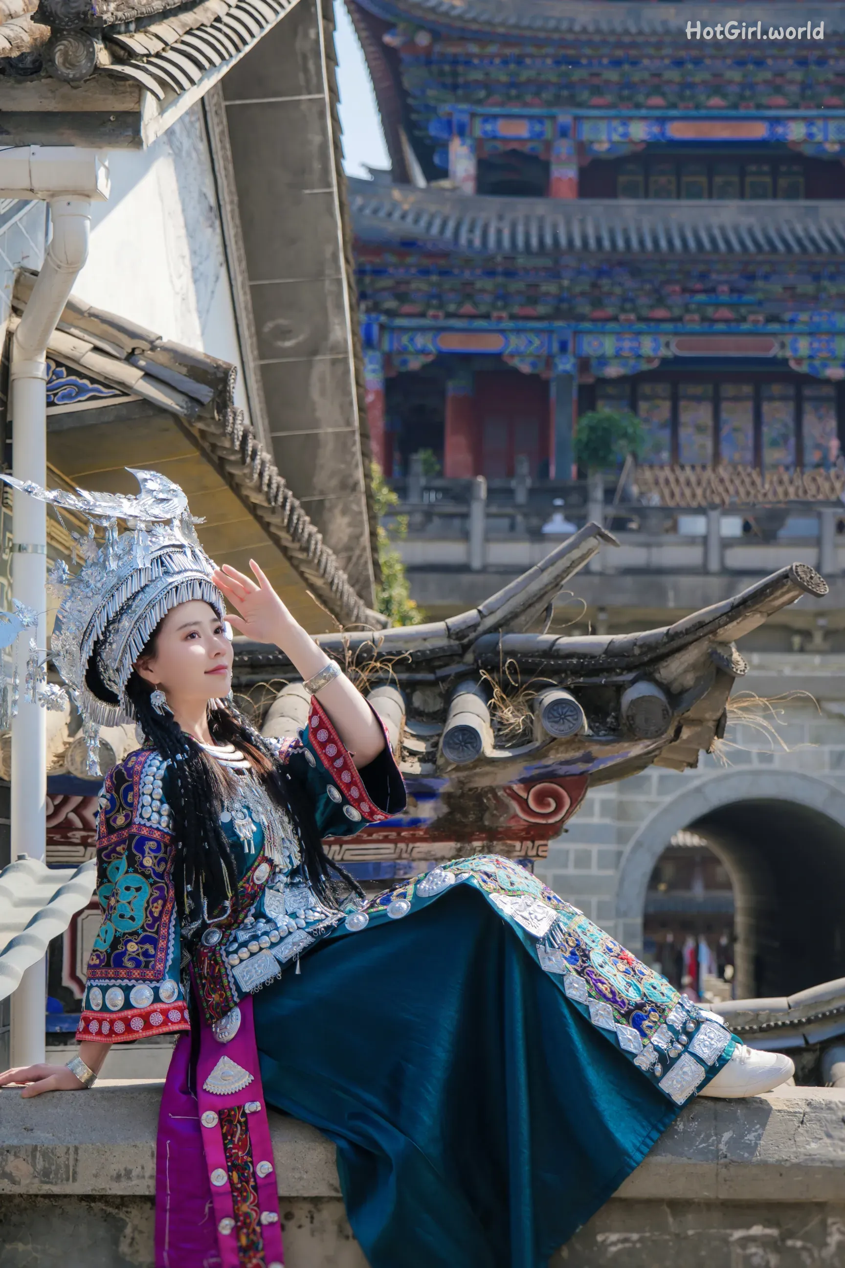 Coser-年年-Nnian-苗疆女孩(25 photos + 25 uncensored photos) 第8张图