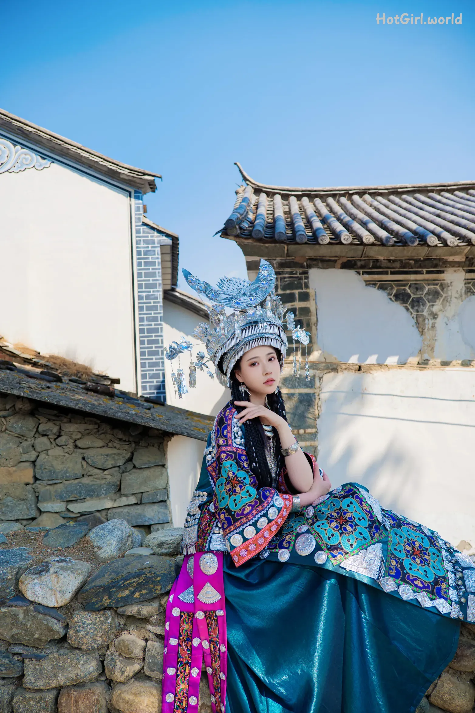 Coser-年年-Nnian-苗疆女孩(25 photos + 25 uncensored photos) 第14张图