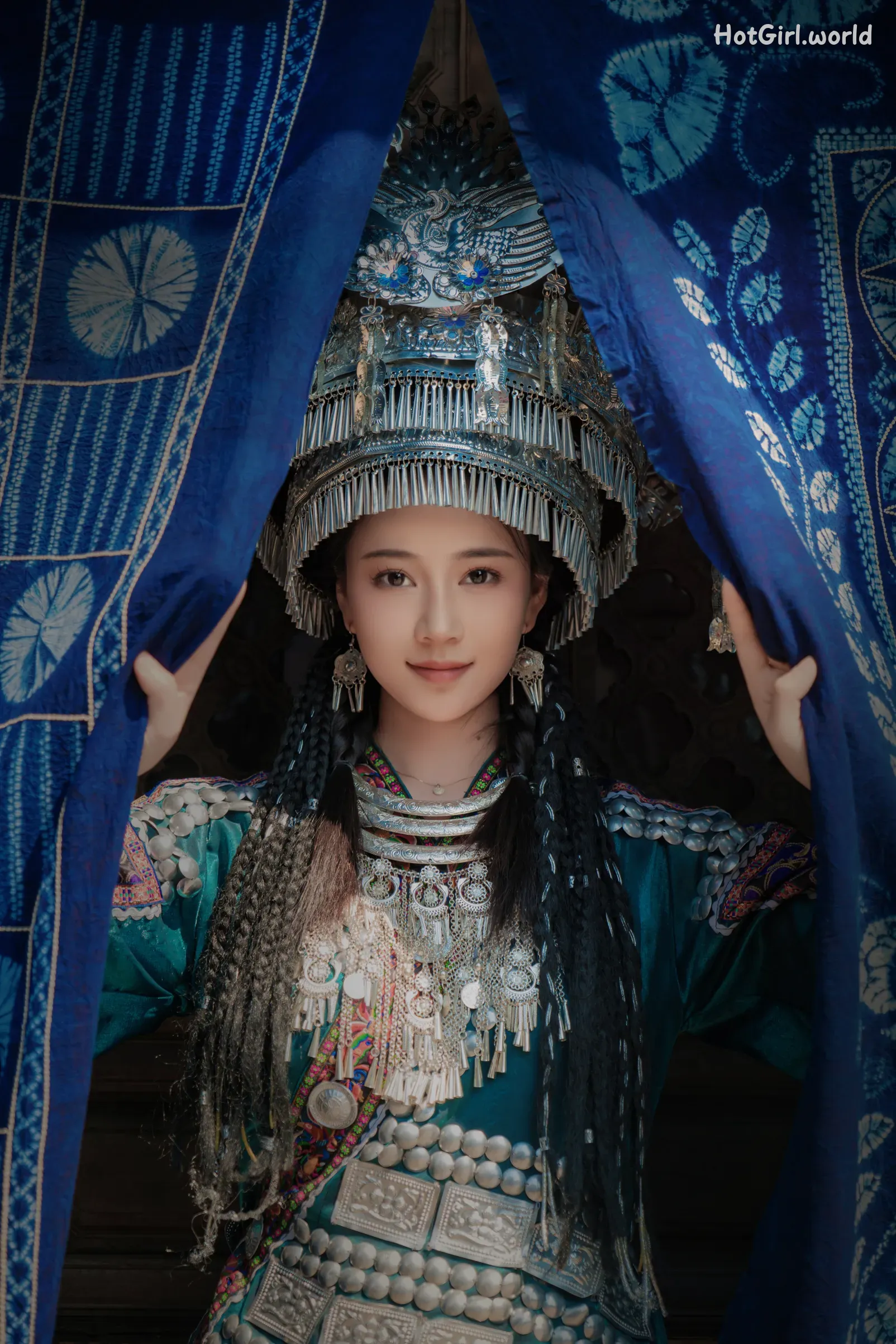 Coser-年年-Nnian-苗疆女孩(25 photos + 25 uncensored photos) 第16张图