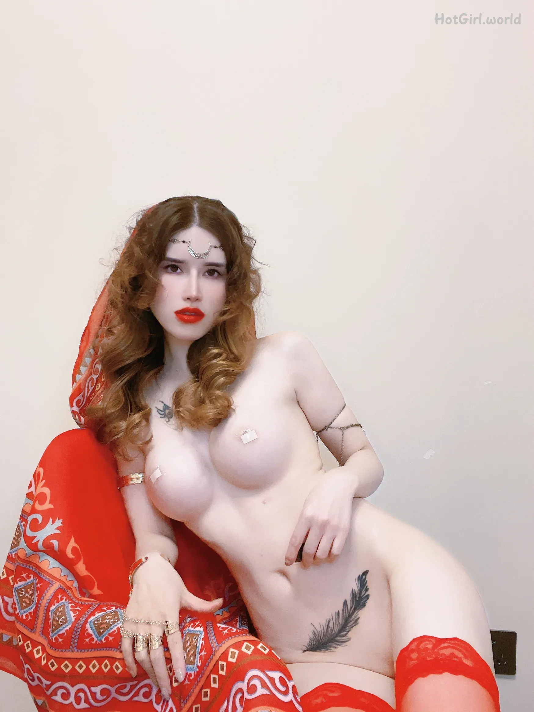 Coser-鹿八岁-红 第2张图