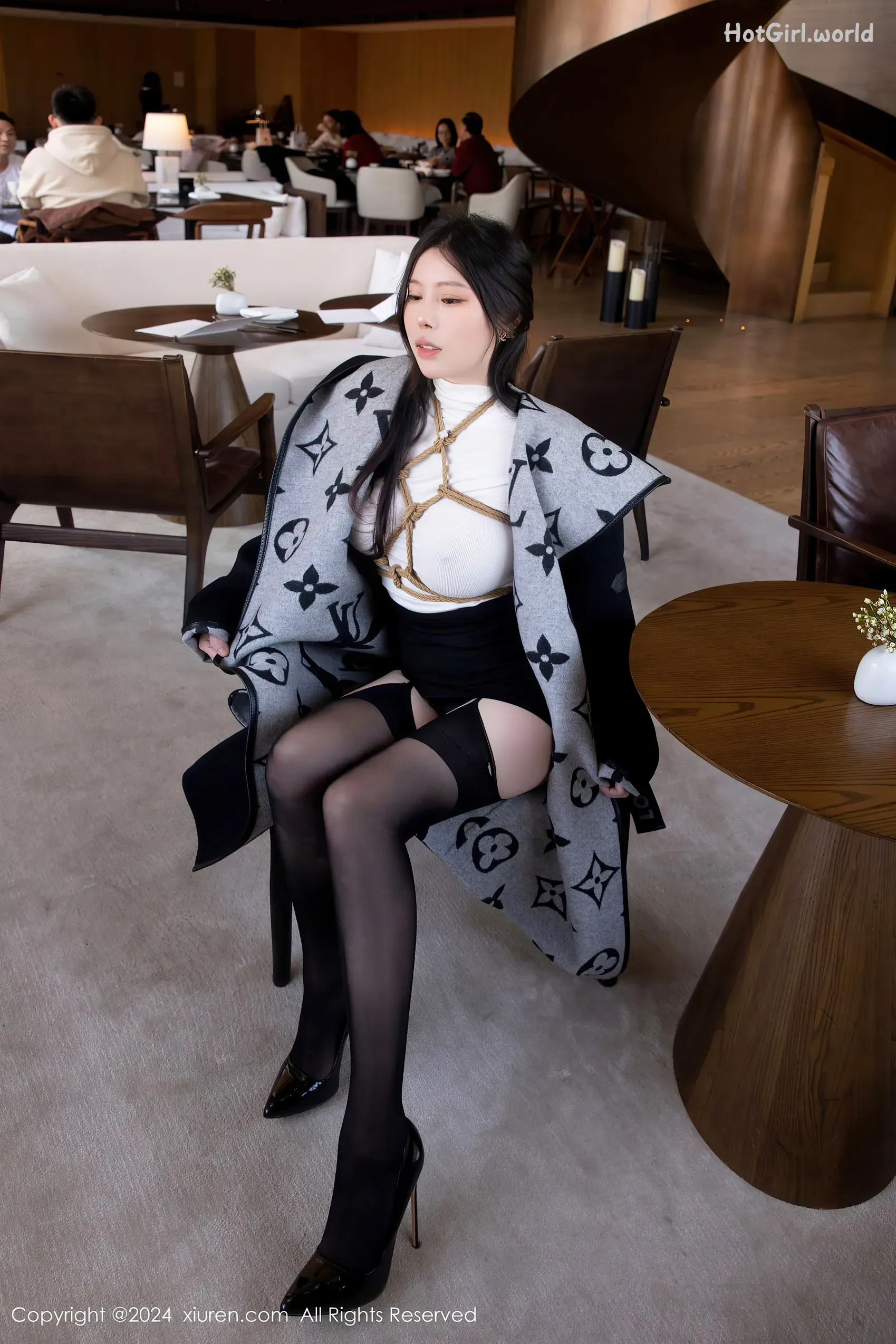 XiuRen-秀人网-No.8390-白茹雪-Bai Ru Xue 第7张图