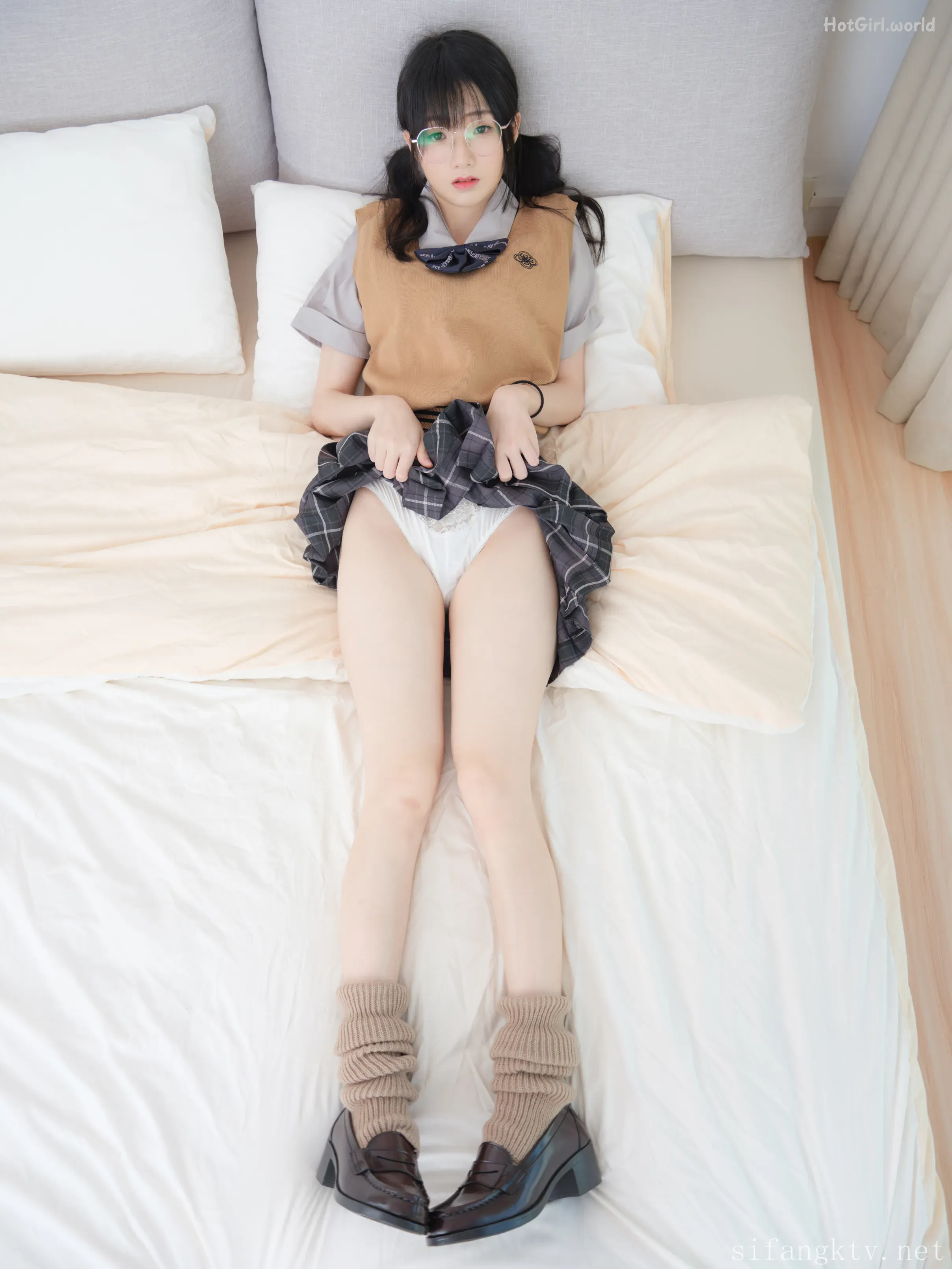 紧急企划-R18-奶糖-初恋般的感觉(23 photos + 76 uncensored photos) 第10张图