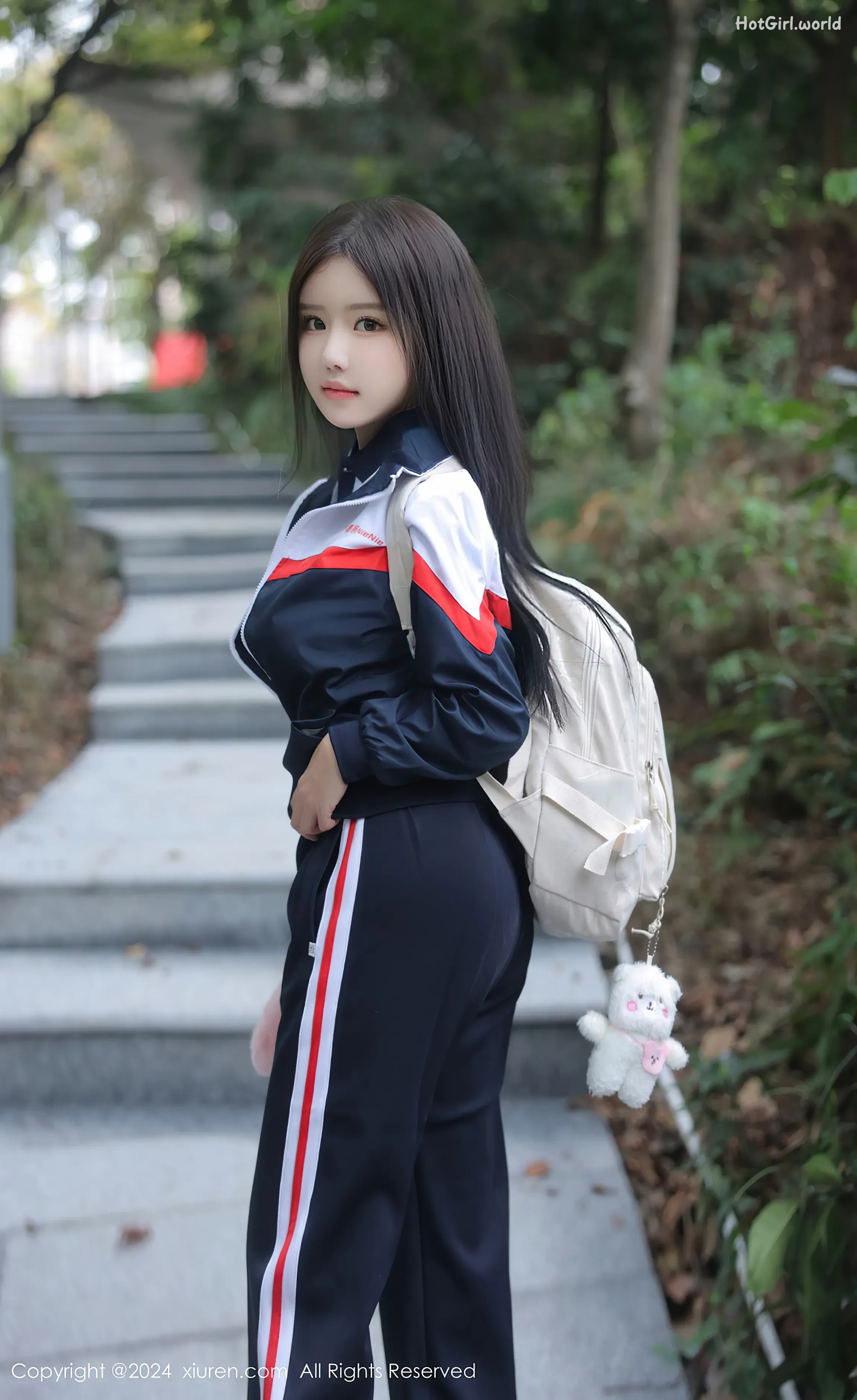 XiuRen-秀人网-No.8335-小薯条-nienie-Xiao Shu Tiao 第6张图