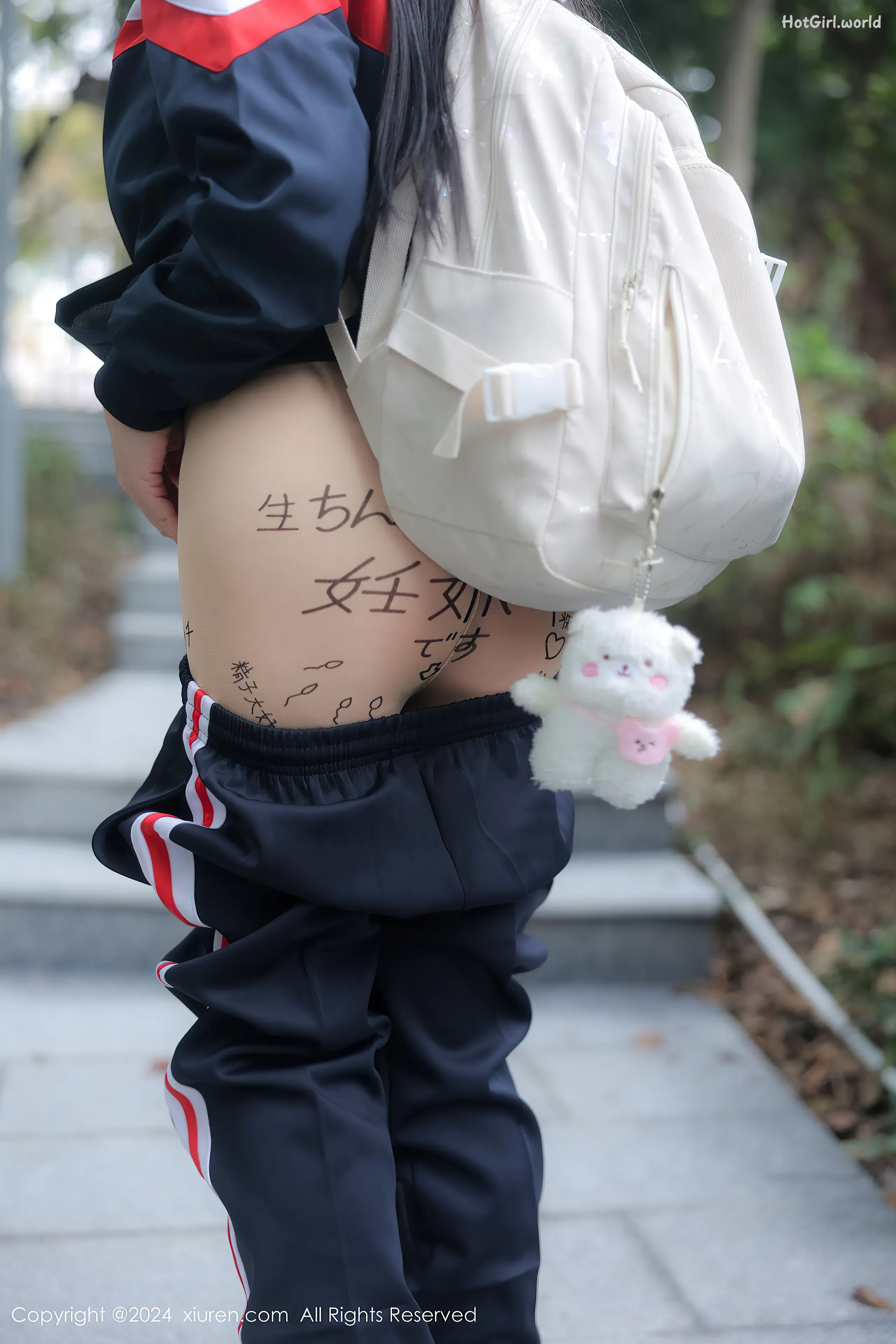 XiuRen-秀人网-No.8335-小薯条-nienie-Xiao Shu Tiao 第12张图