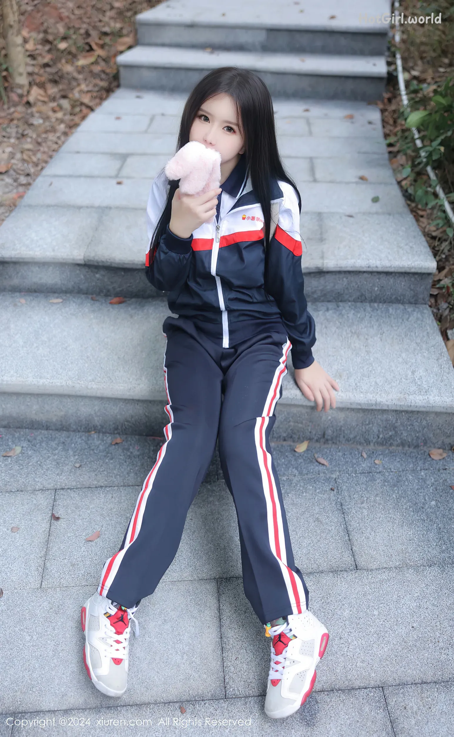 XiuRen-秀人网-No.8335-小薯条-nienie-Xiao Shu Tiao 第22张图