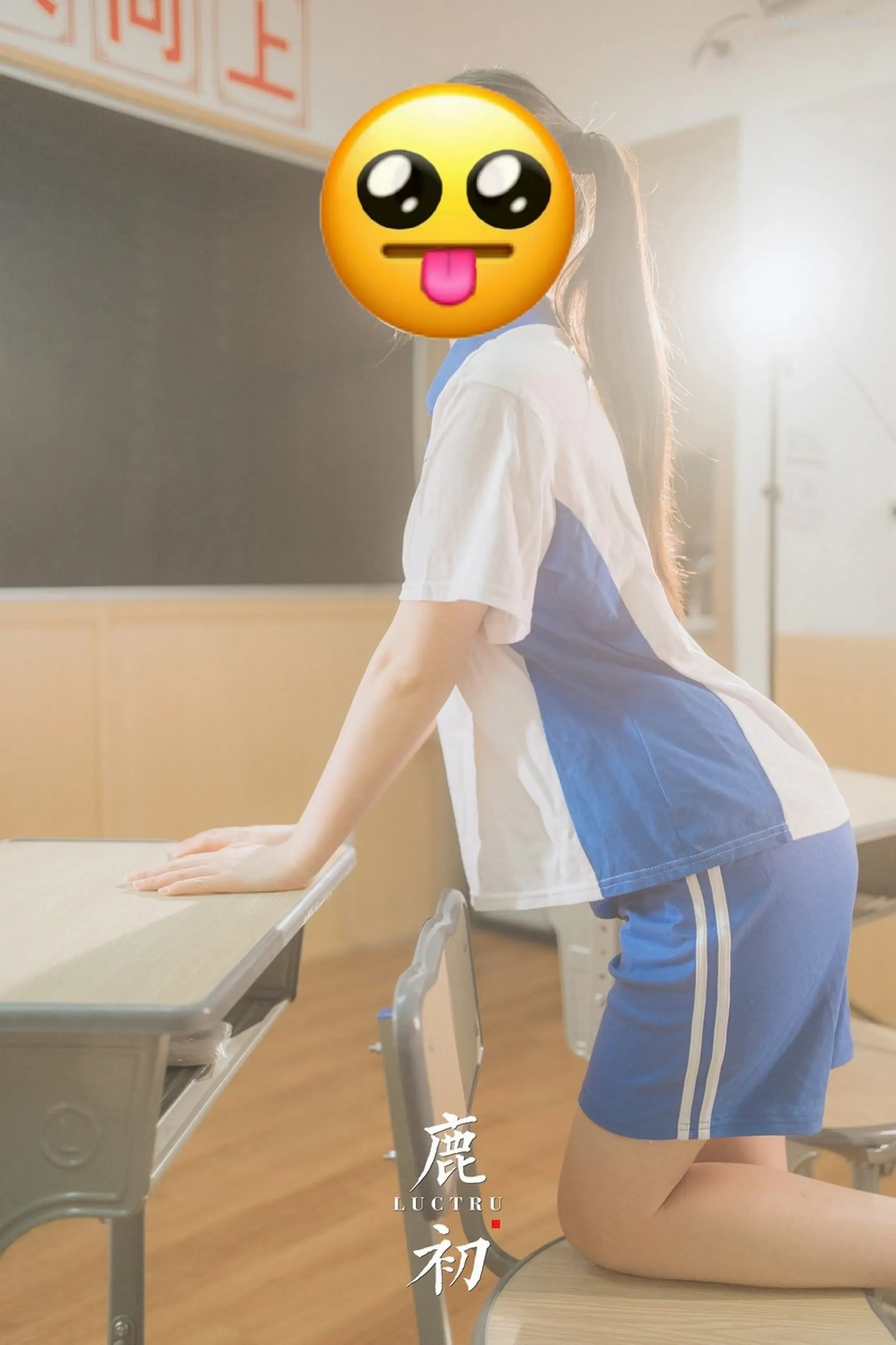 Coser-鹿初-教室(76 photos + 35 uncensored photos) 第13张图